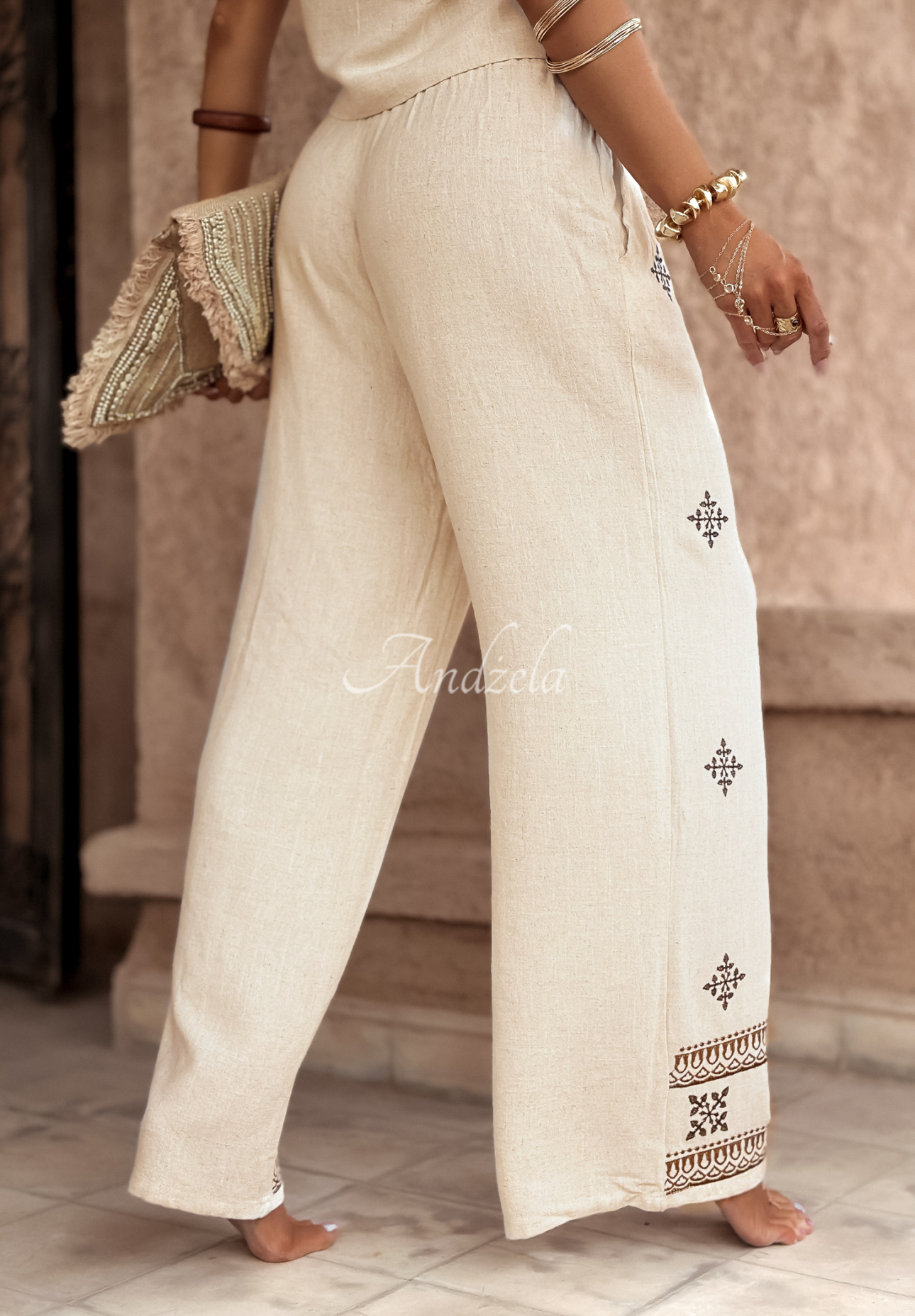 Hose wide leg mit Stickereien boho Worth A Visit Hell Beige