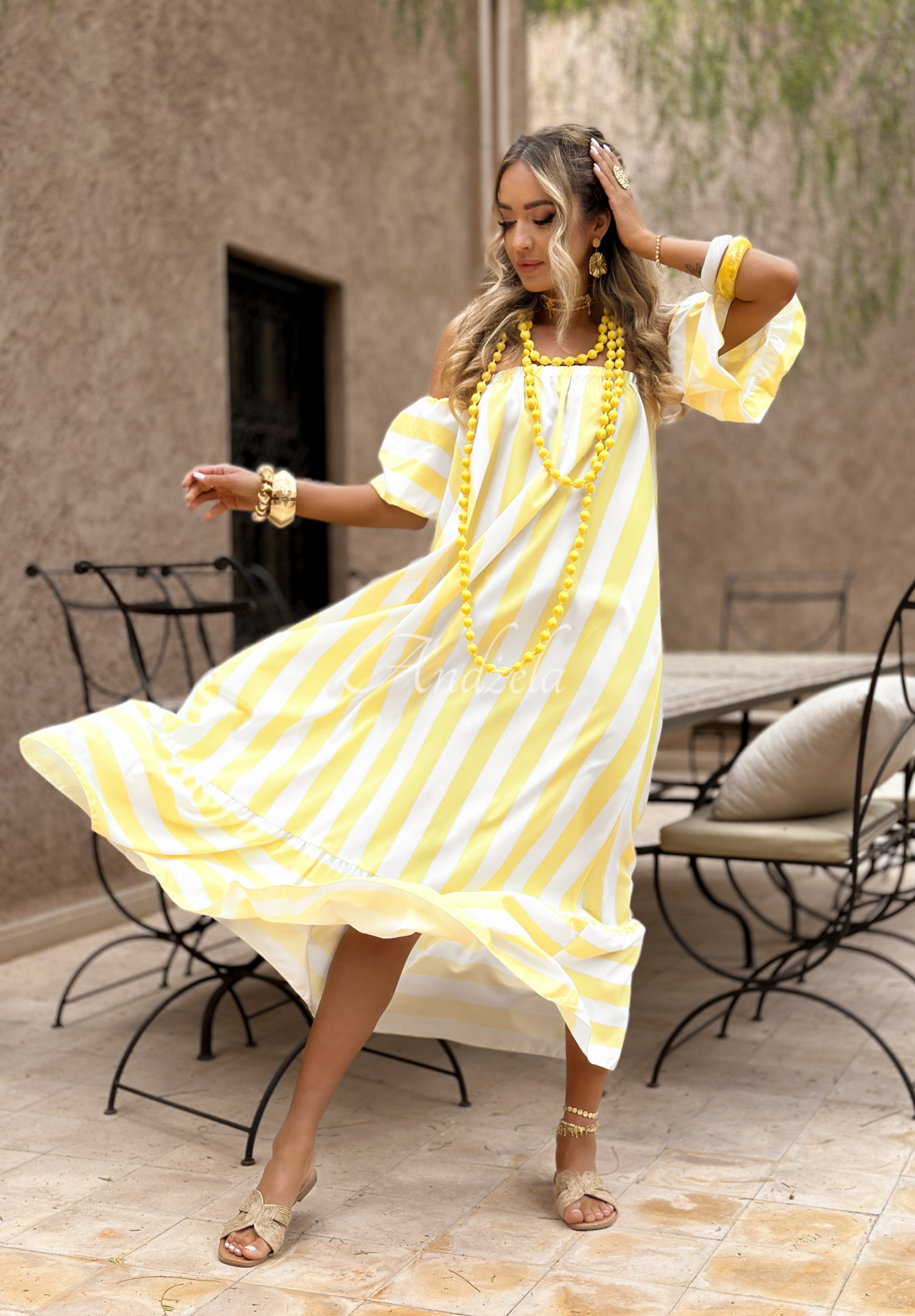 Gestreiftes Off-Shoulder-Kleid Gloria weiß-Gelb