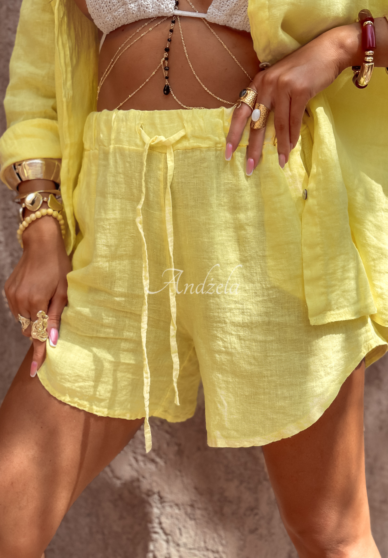 Leinenshorts Luxury Villa Bananengelb
