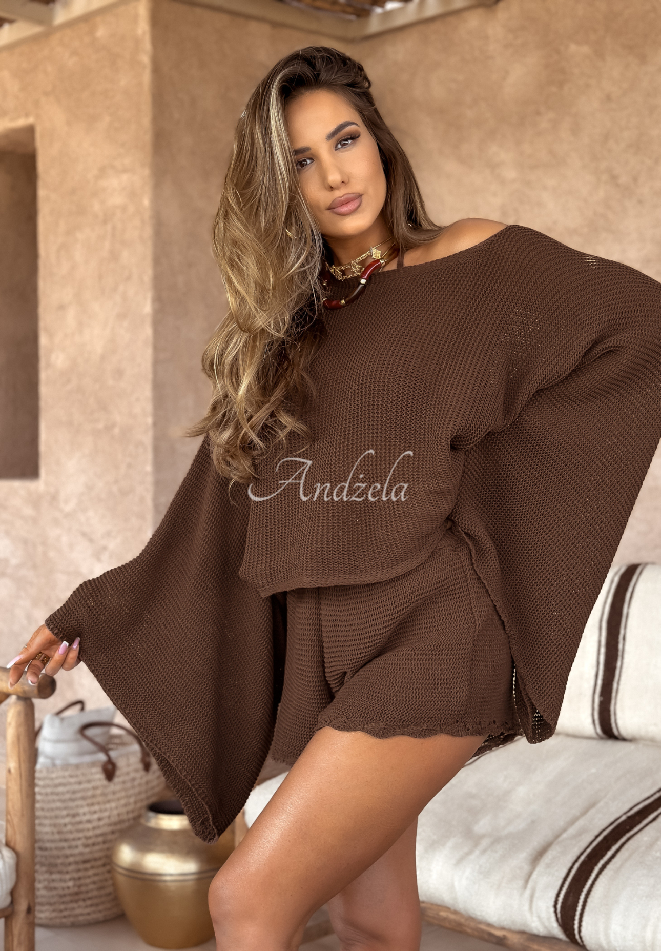 Kurzer durchbrochener Pullover mit weiten Ärmeln boho Agafay Desert Schokoladenbraun