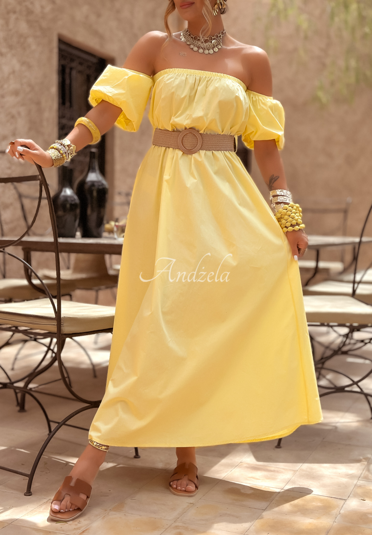 Offshoulder Kleid mit Gürtel Casablanca Bananengelb
