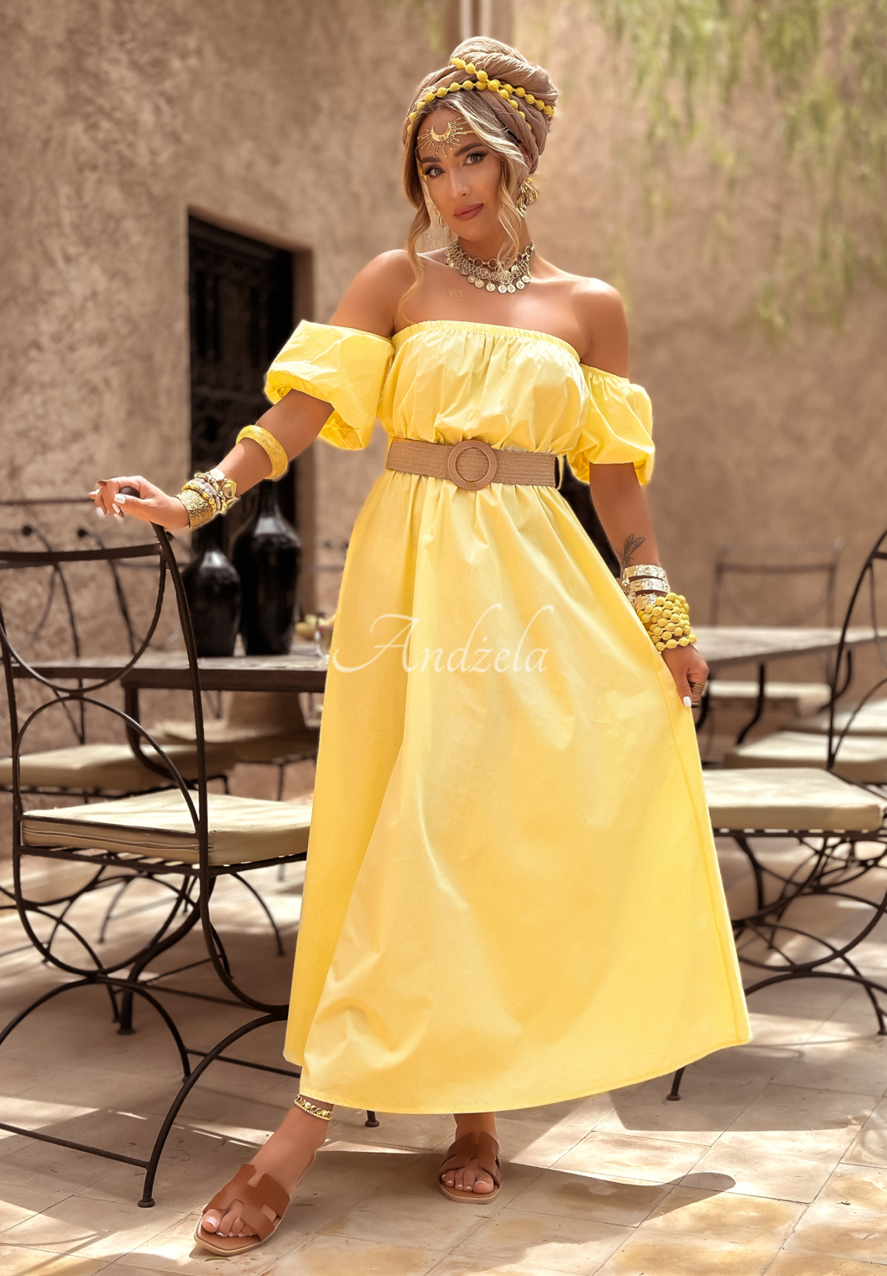 Offshoulder Kleid mit Gürtel Casablanca Bananengelb