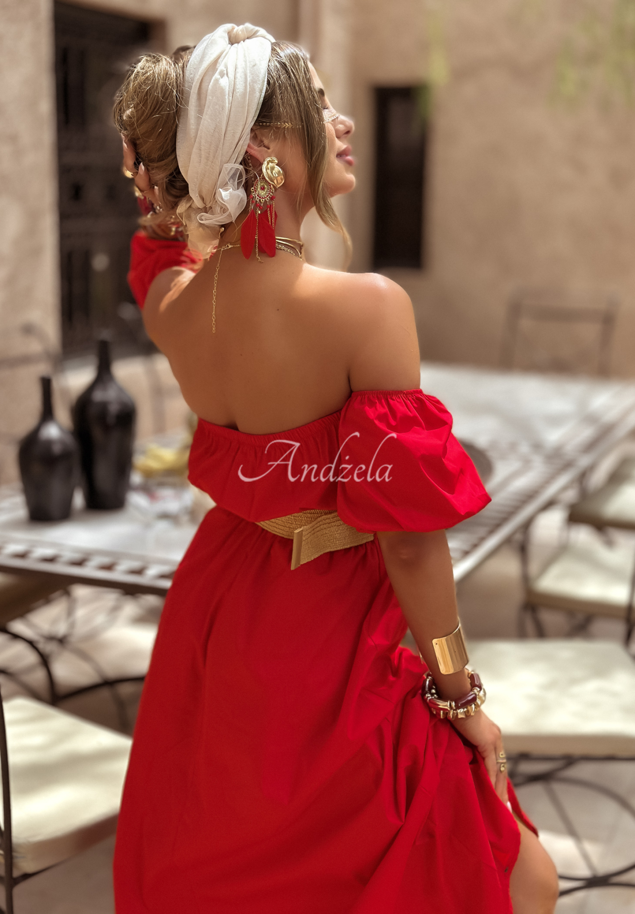 Offshoulder Kleid mit Gürtel Casablanca Rot
