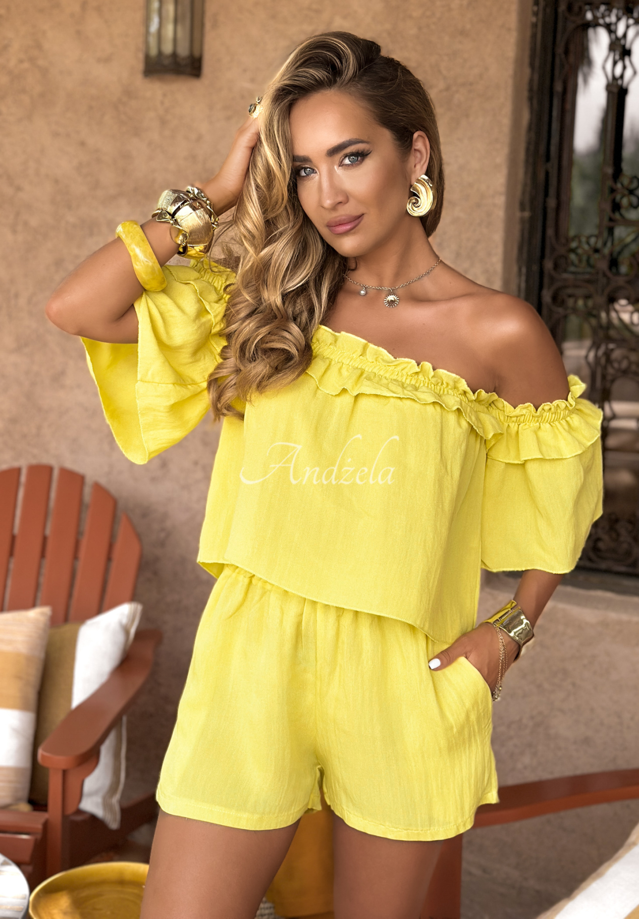 Set Off-Shoulder-Bluse und Shorts Summer On My Mind Bananengelb