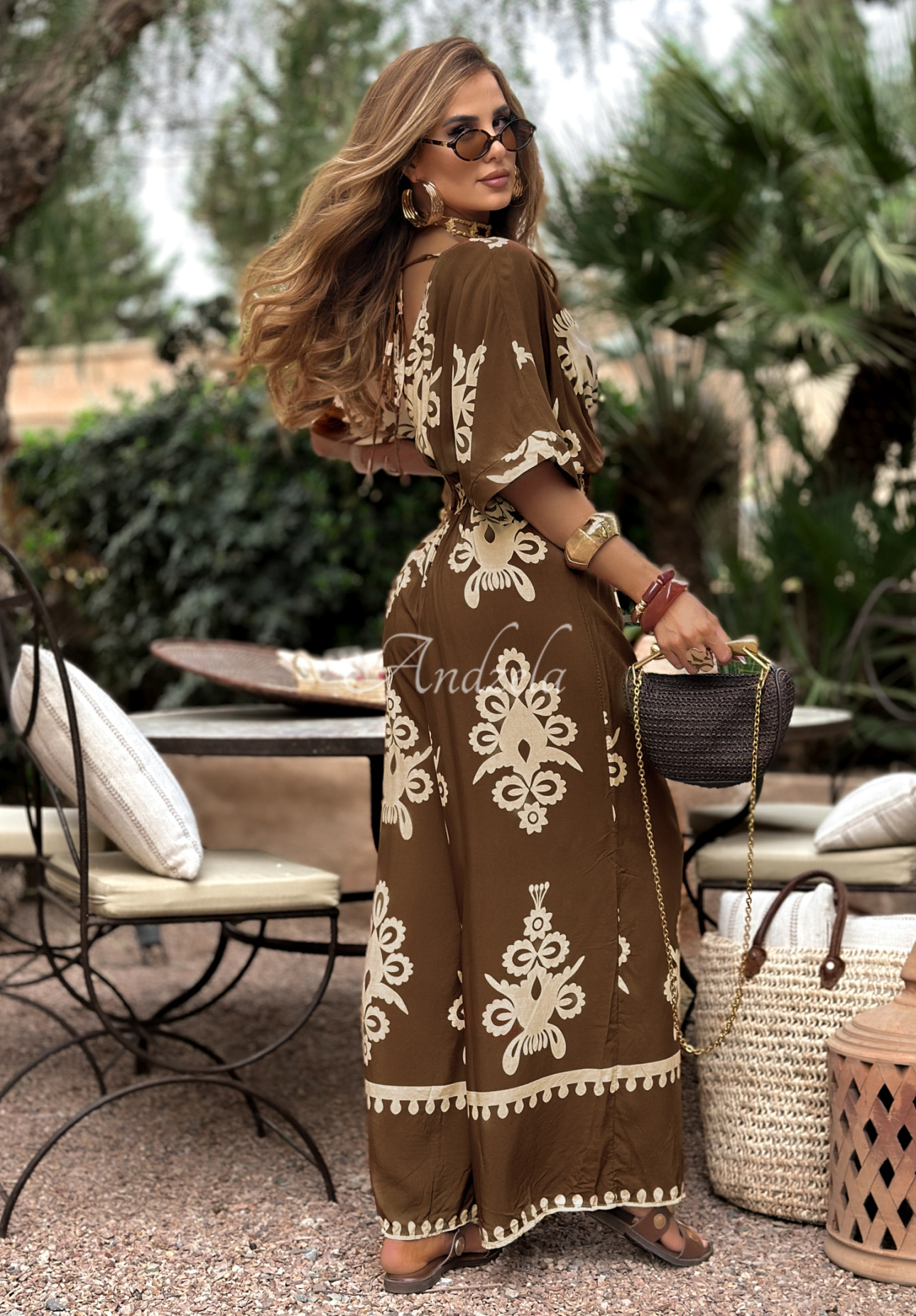 Langer gemusterter Viskose-Jumpsuit Rayna schokoladenbraun-beige