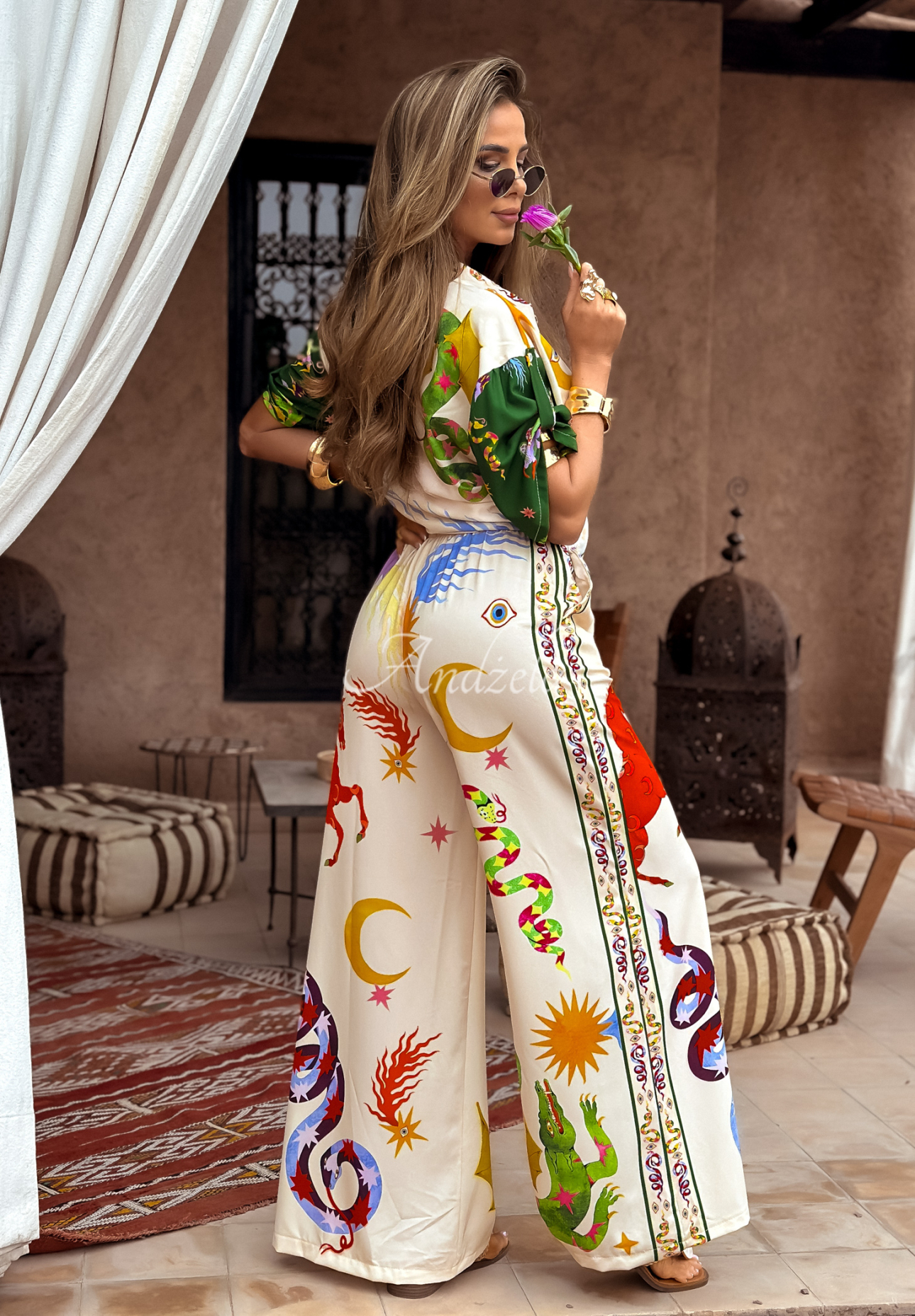 Gemustertes Set Hemd und Hose wide leg The Inner Eye Beige