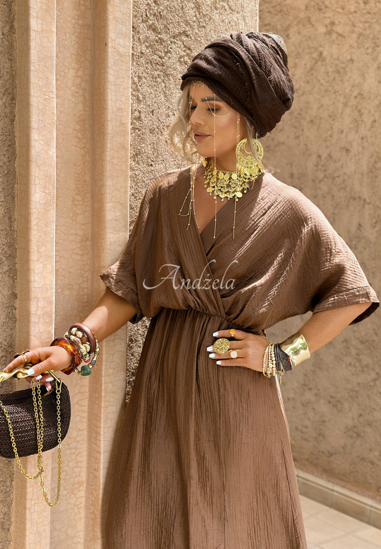Musselin-Kleid mit Schlitz Forever Holidays Schokoladenbraun