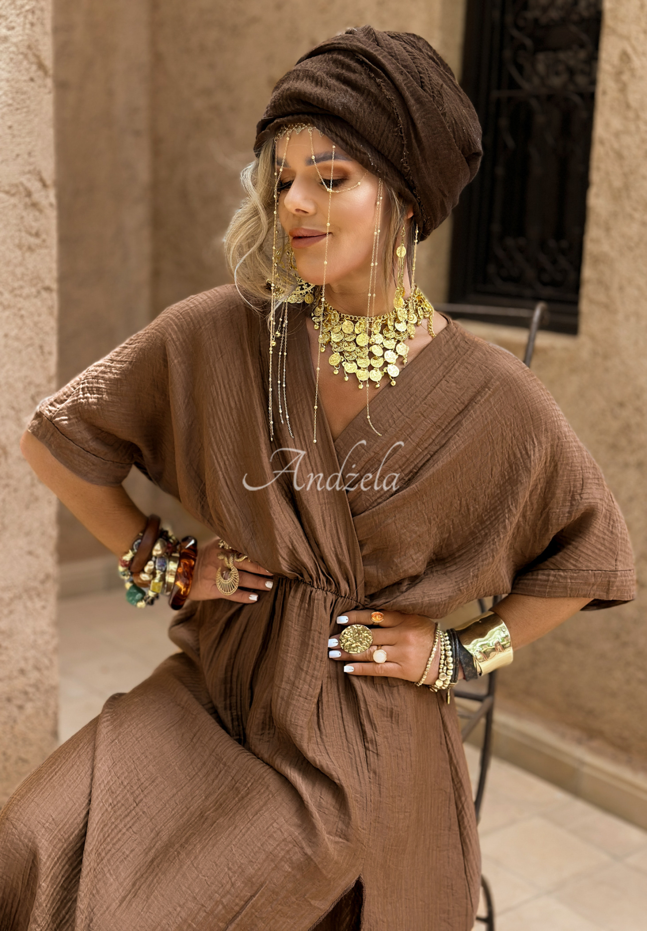 Musselin-Kleid mit Schlitz Forever Holidays Schokoladenbraun