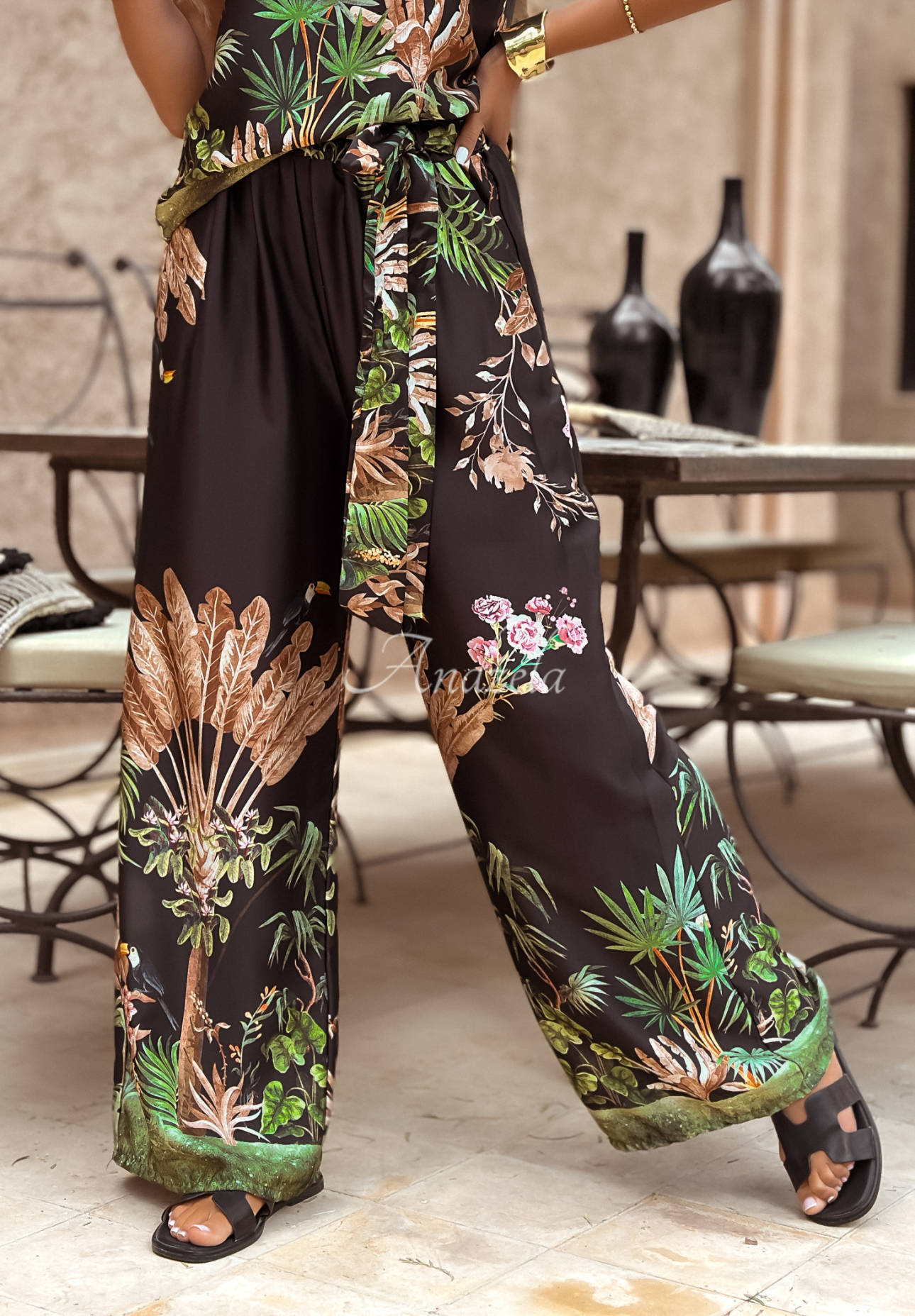 Gemusterte wide leg Hose Jungle Escape Schwarz