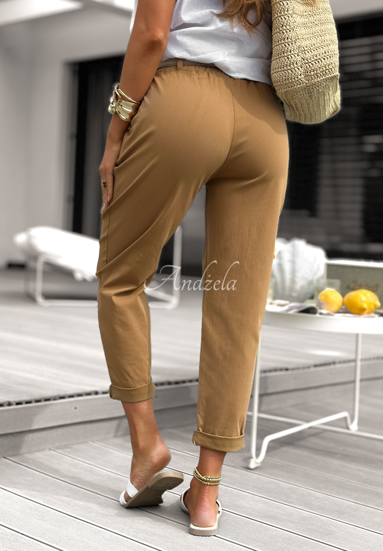 Viskosehose mit Rüschen und Gürtel Keep Going Girl Camel