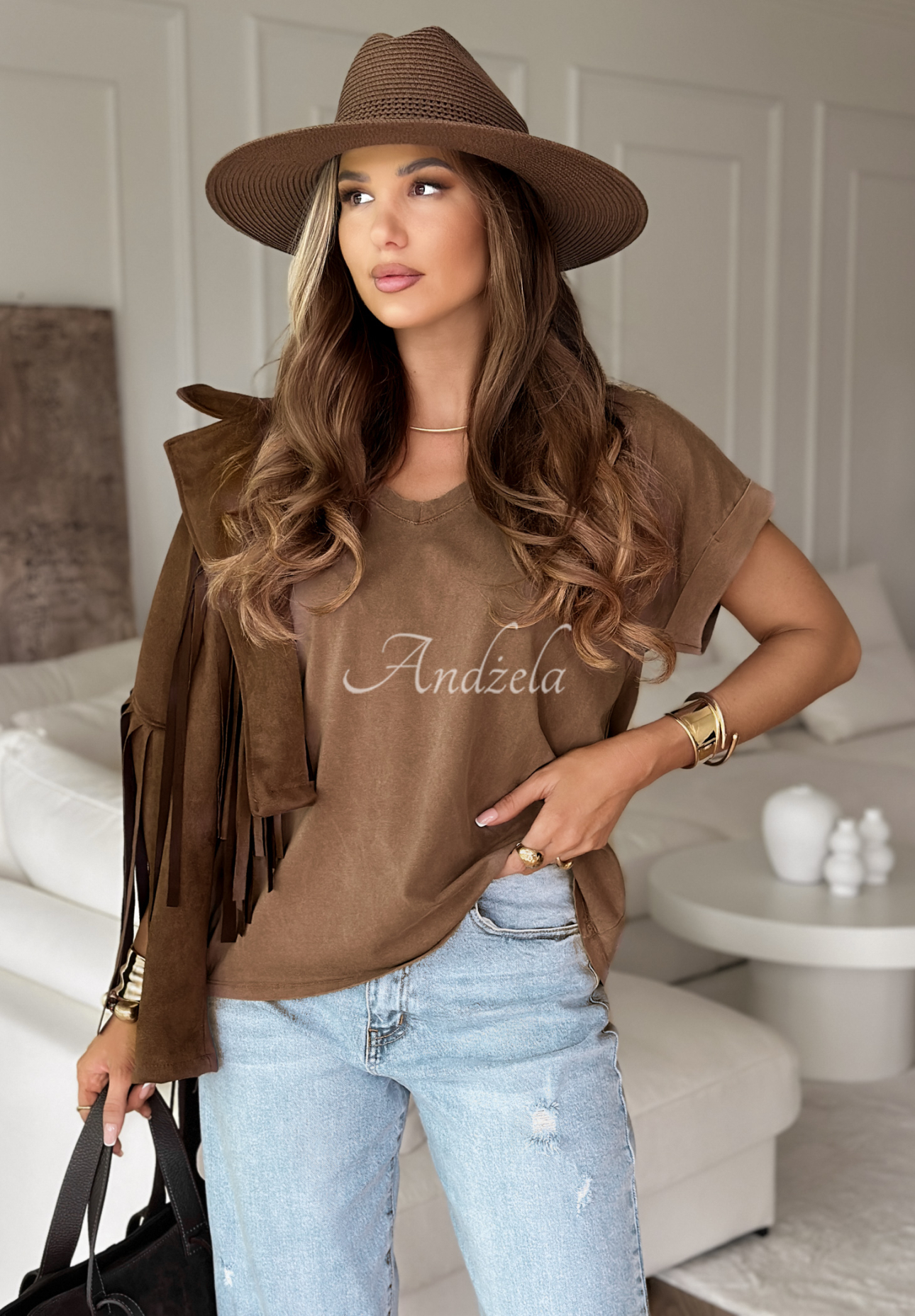 T-Shirt mit Ausschnitt Your Own Life Schokoladenbraun