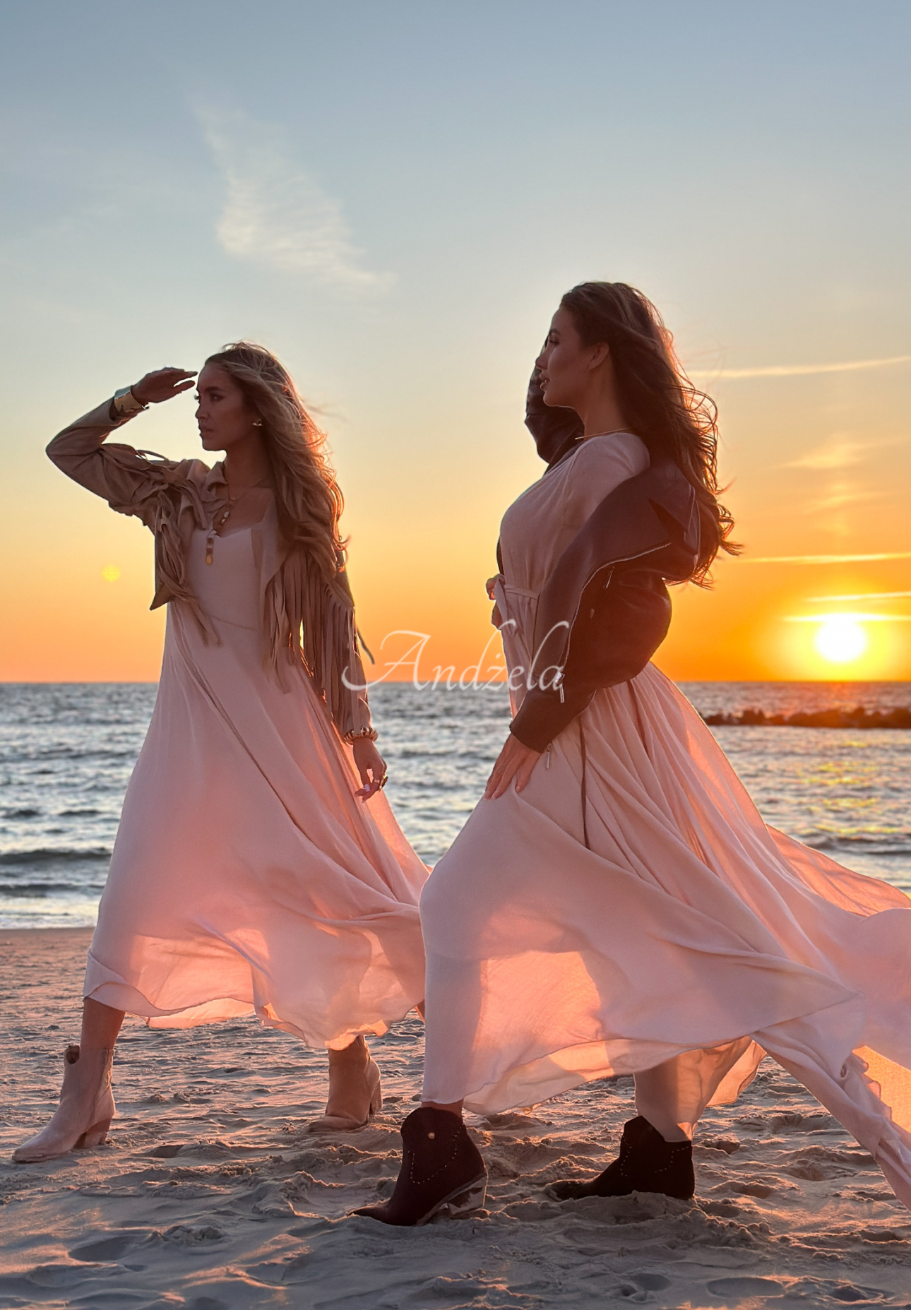 Maxikleid mit Gürtel Beachfront Villa Beige