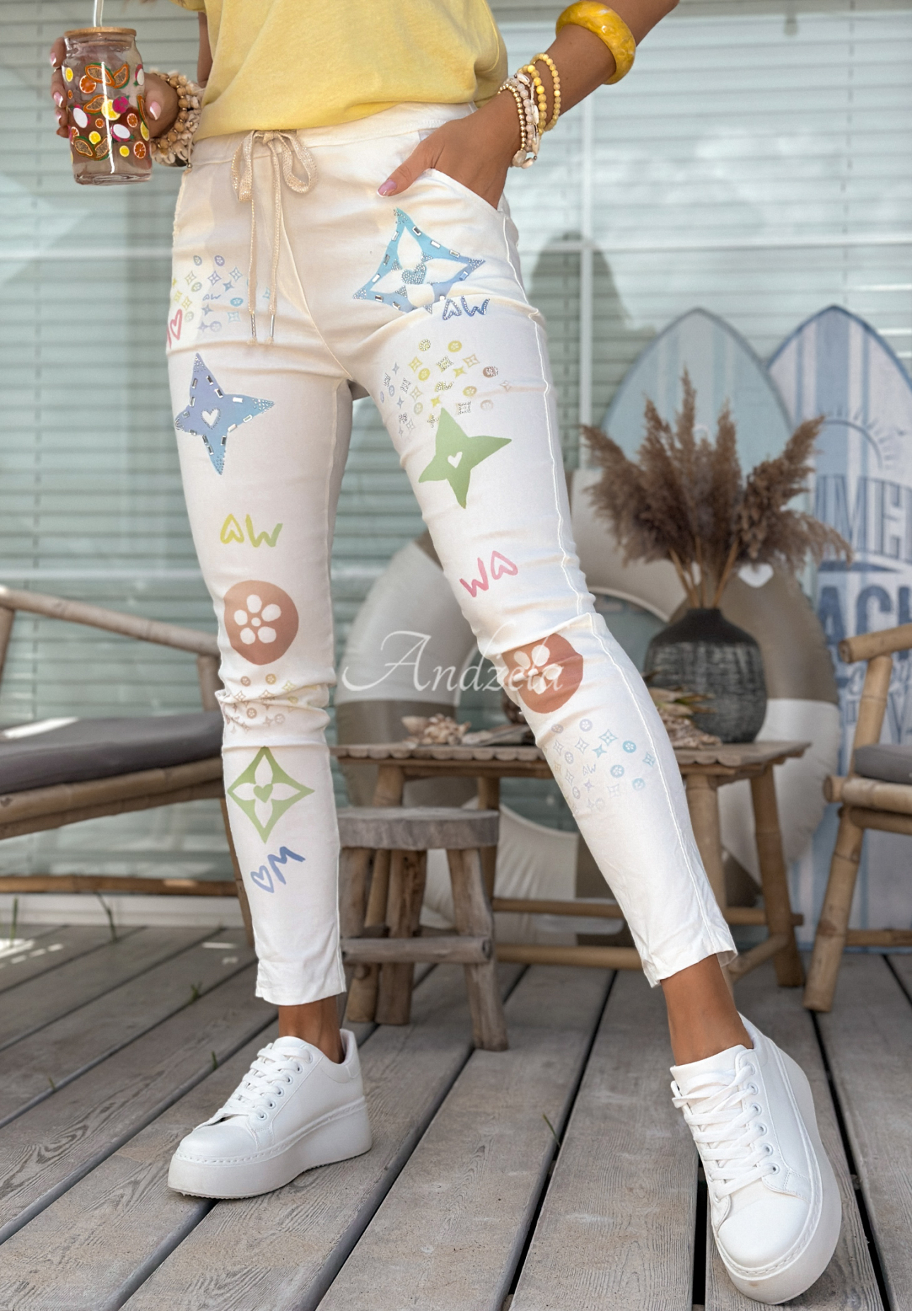 Viskosehose mit Applikationen So Dazzling Ecru