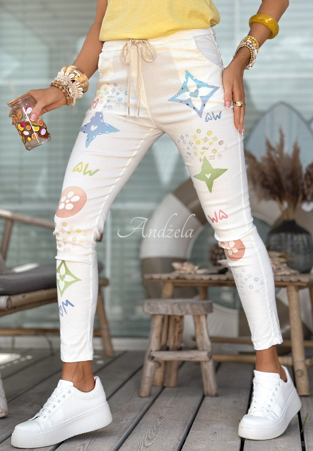 Viskosehose mit Applikationen So Dazzling Ecru