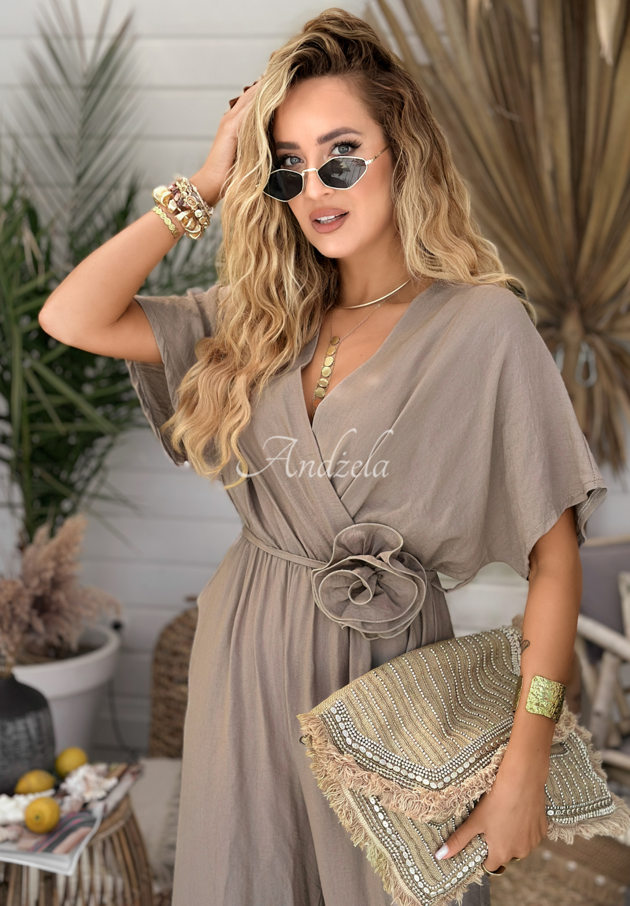 Langer Jumpsuit mit Rose Roses Forever Mokkafarben