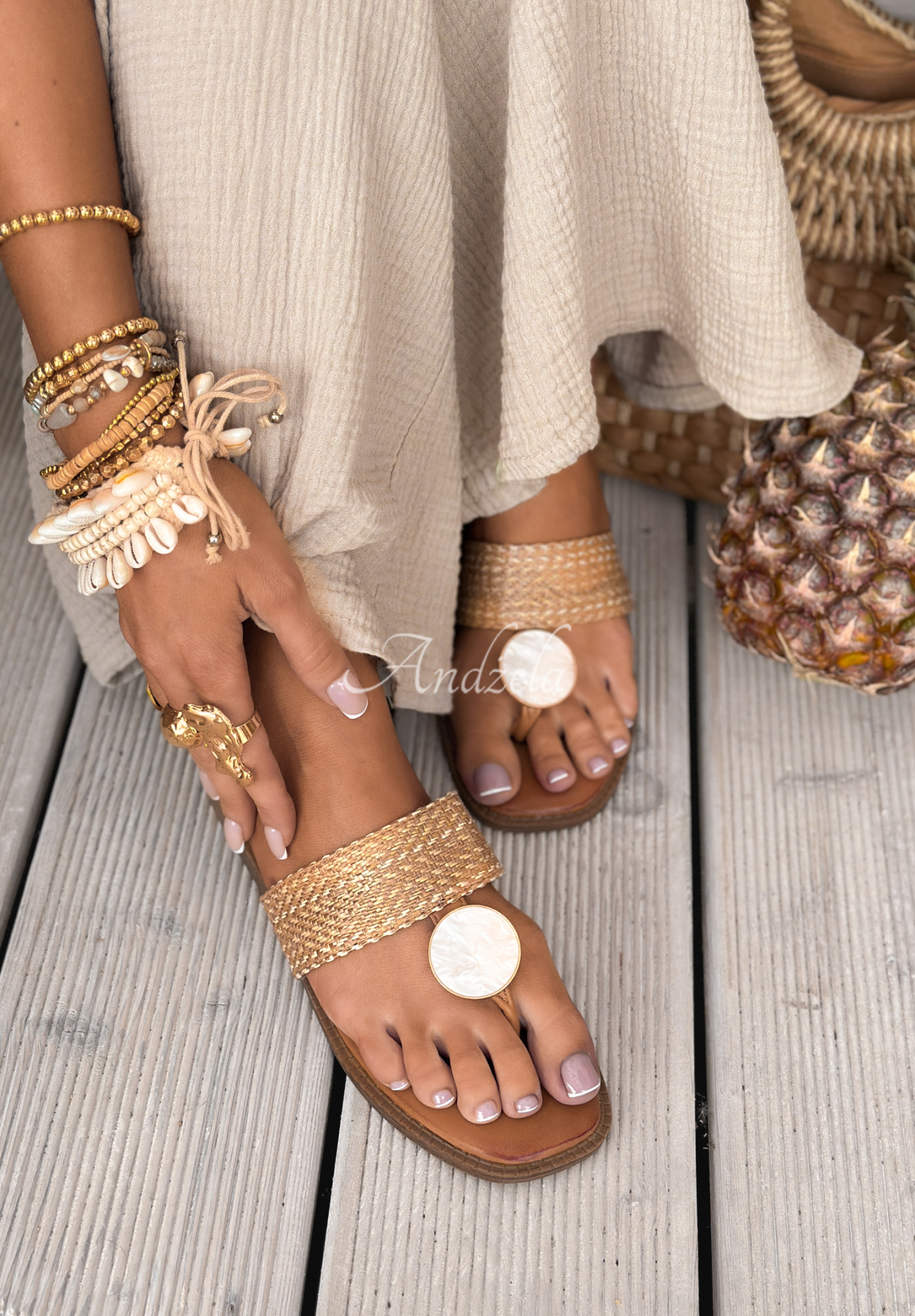 Geflochtene Flip-Flops Beach Vibes Beige