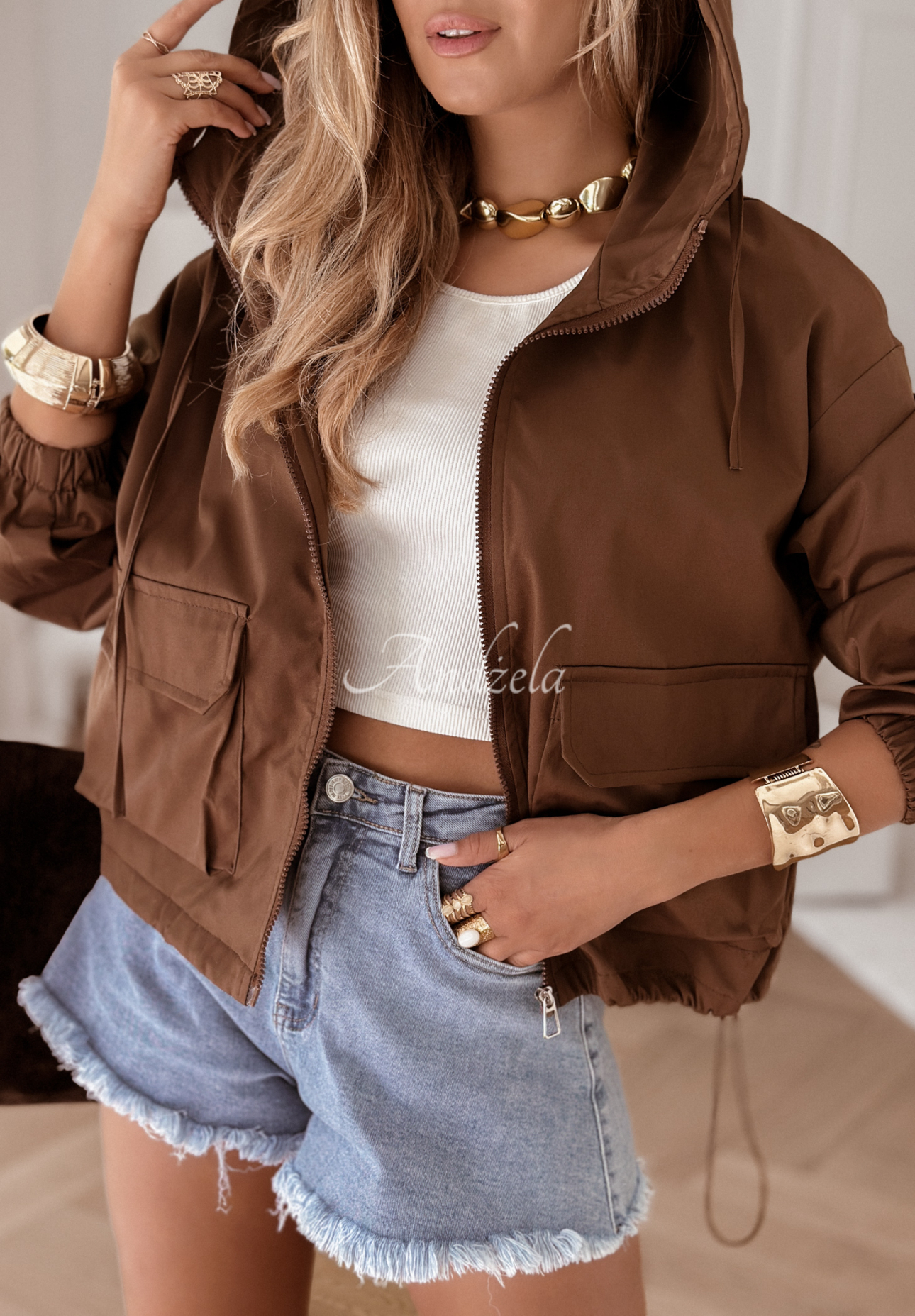 Kurze Jacke mit Kapuze Bad Mood Schokoladenbraun