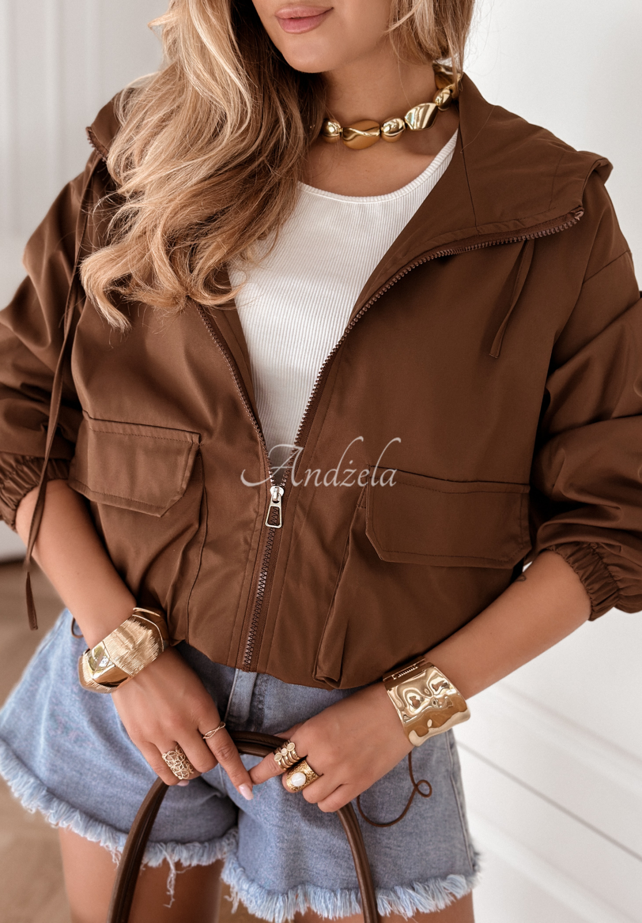 Kurze Jacke mit Kapuze Bad Mood Schokoladenbraun
