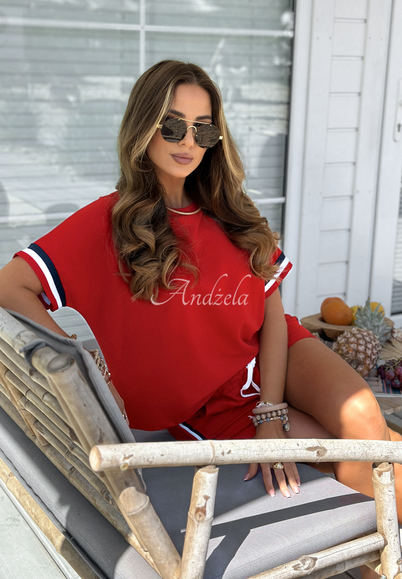 Sporty Vibes red T-shirt and short shorts set