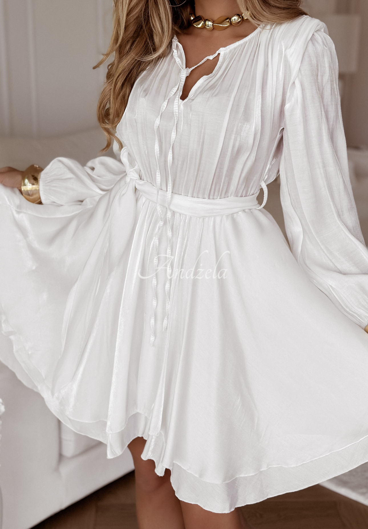 White Lotus chiffon dress with belt white