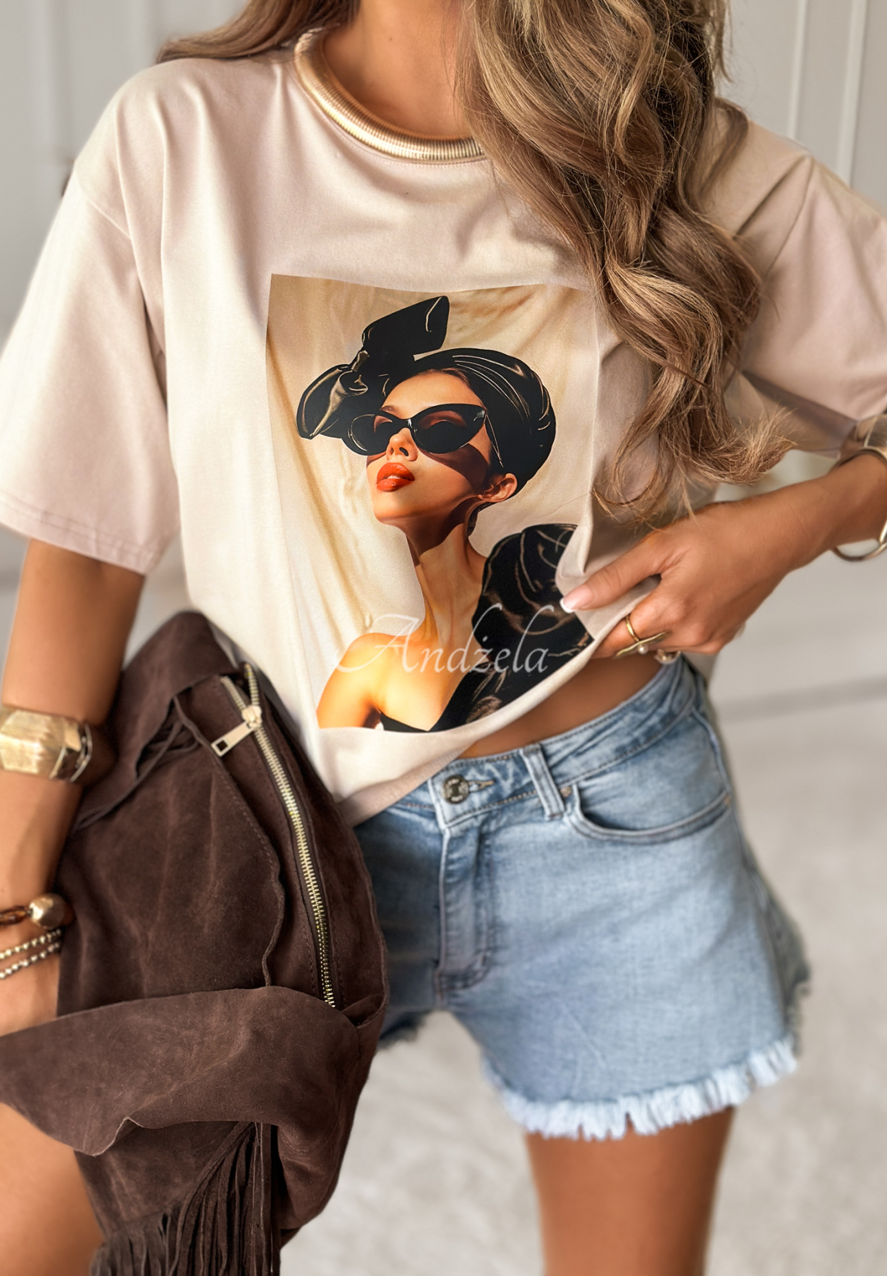 T-Shirt mit Aufdruck Madame Fancy Beige