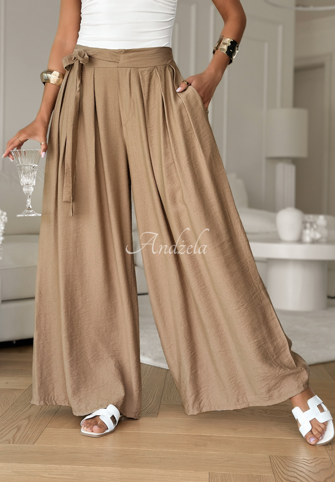 Viskose-Hose wide leg mit Bindeband Wavy Happiness Camel