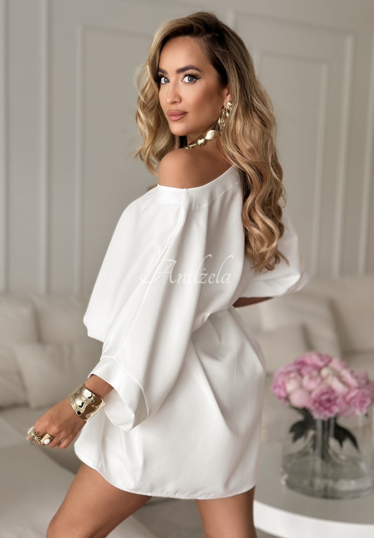 Kleid mit Gürtel Self Healing Ecru