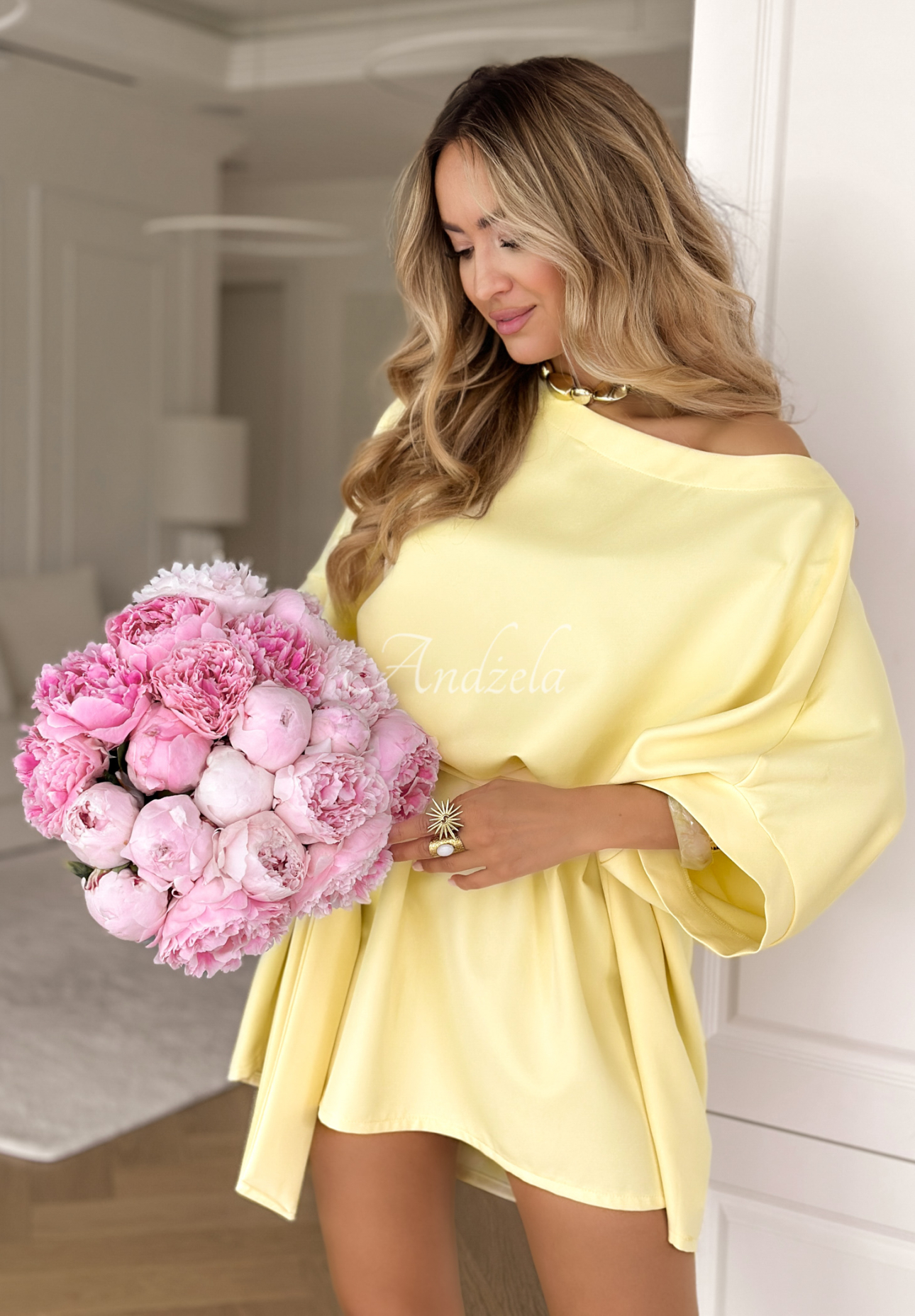 Kleid mit Gürtel Self Healing Bananengelb