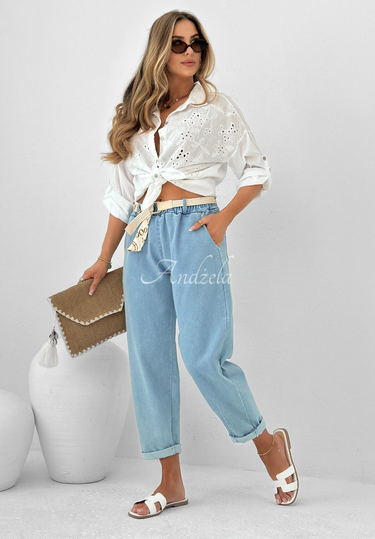 Jeanshose mom fit mit Gürtel Born To Ride Hellblau