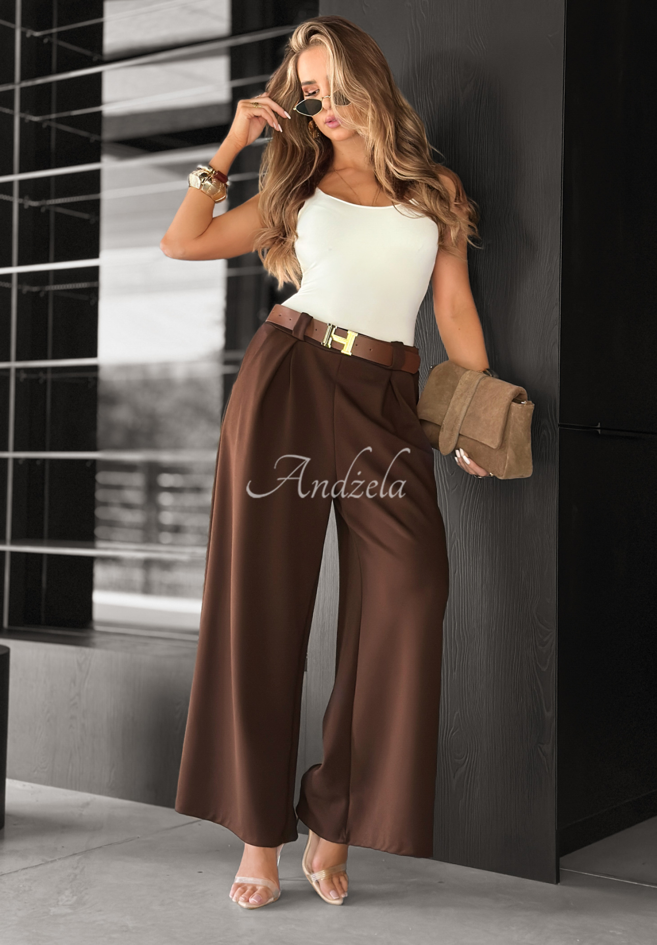 Stoffhose wide leg mit Gürtel Own Your Power Schokoladenbraun