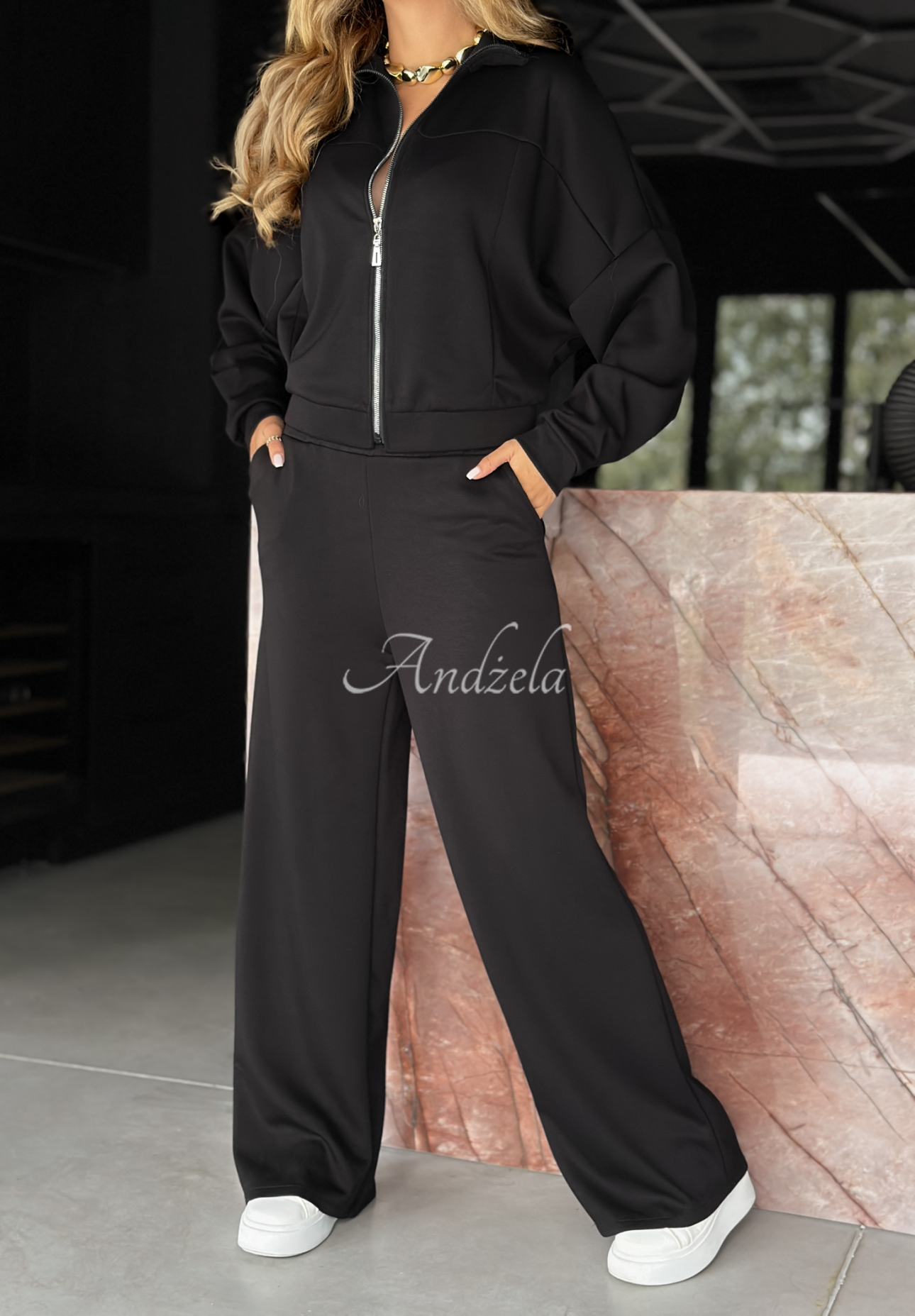 Set aus Sweatshirt und Hose aus Viskose Now You See