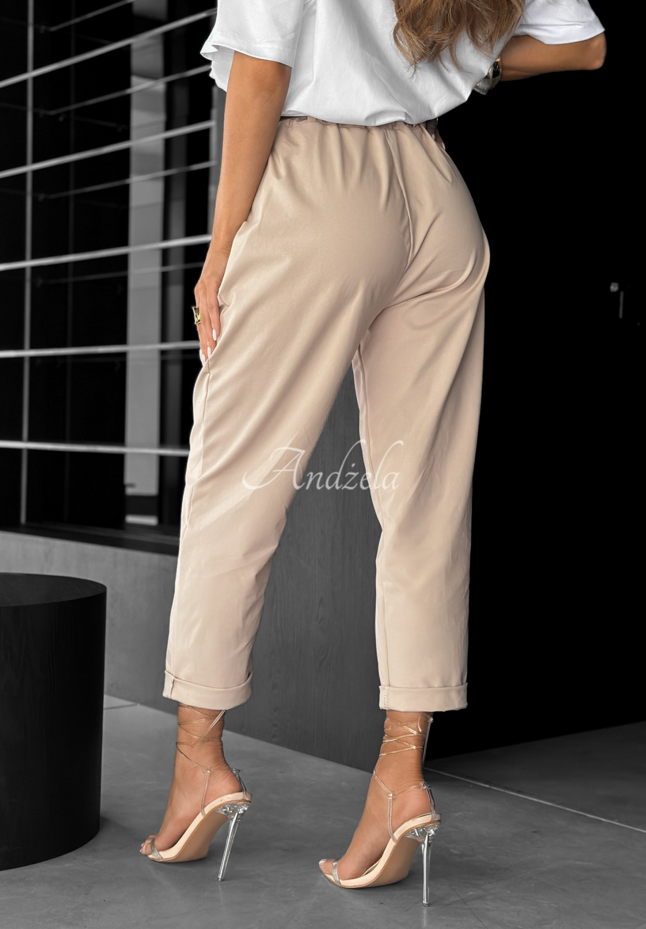Hose mit Gürtel Take A Look Beige