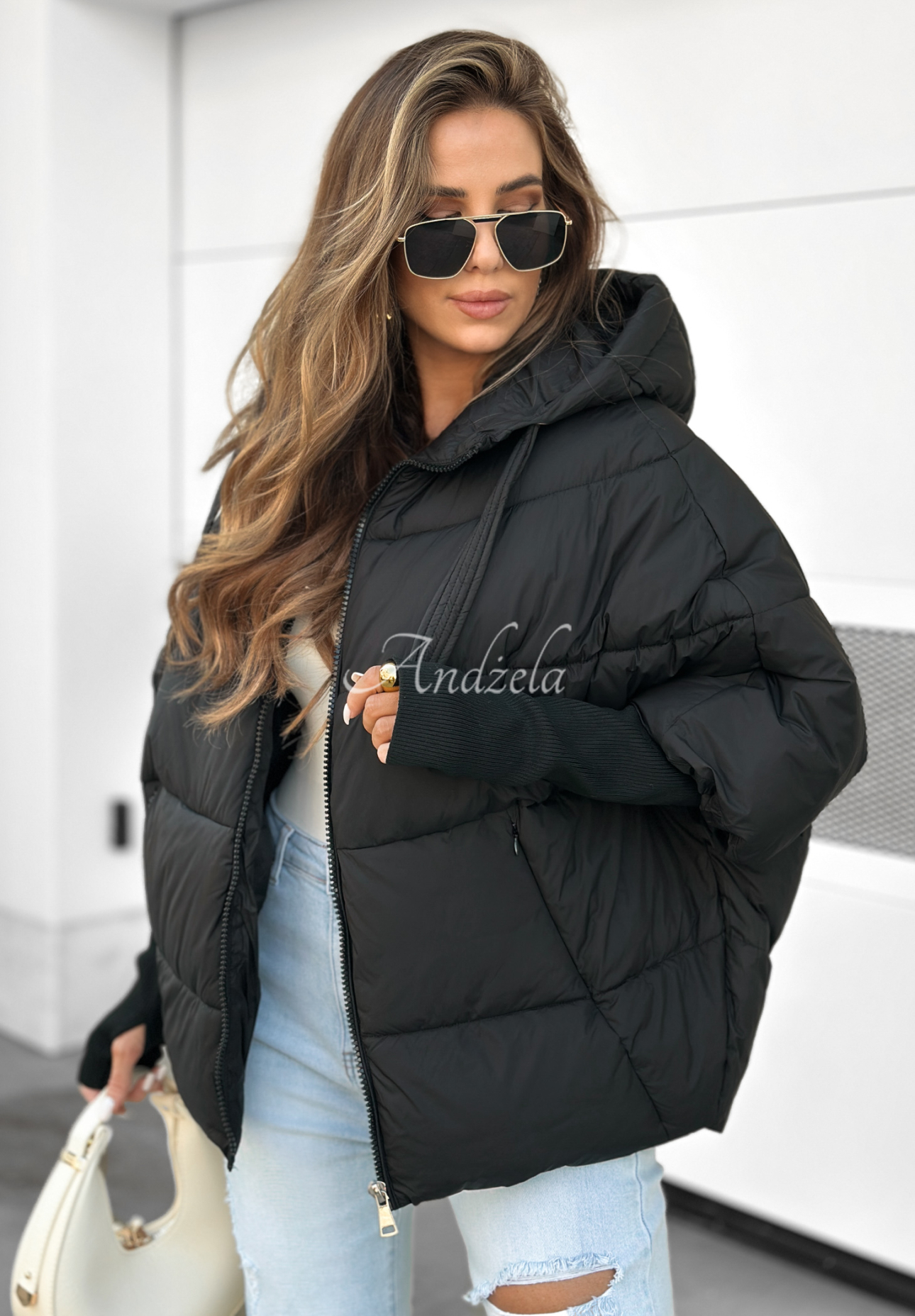 Oversize Steppjacke Maple Leaf Schwarz