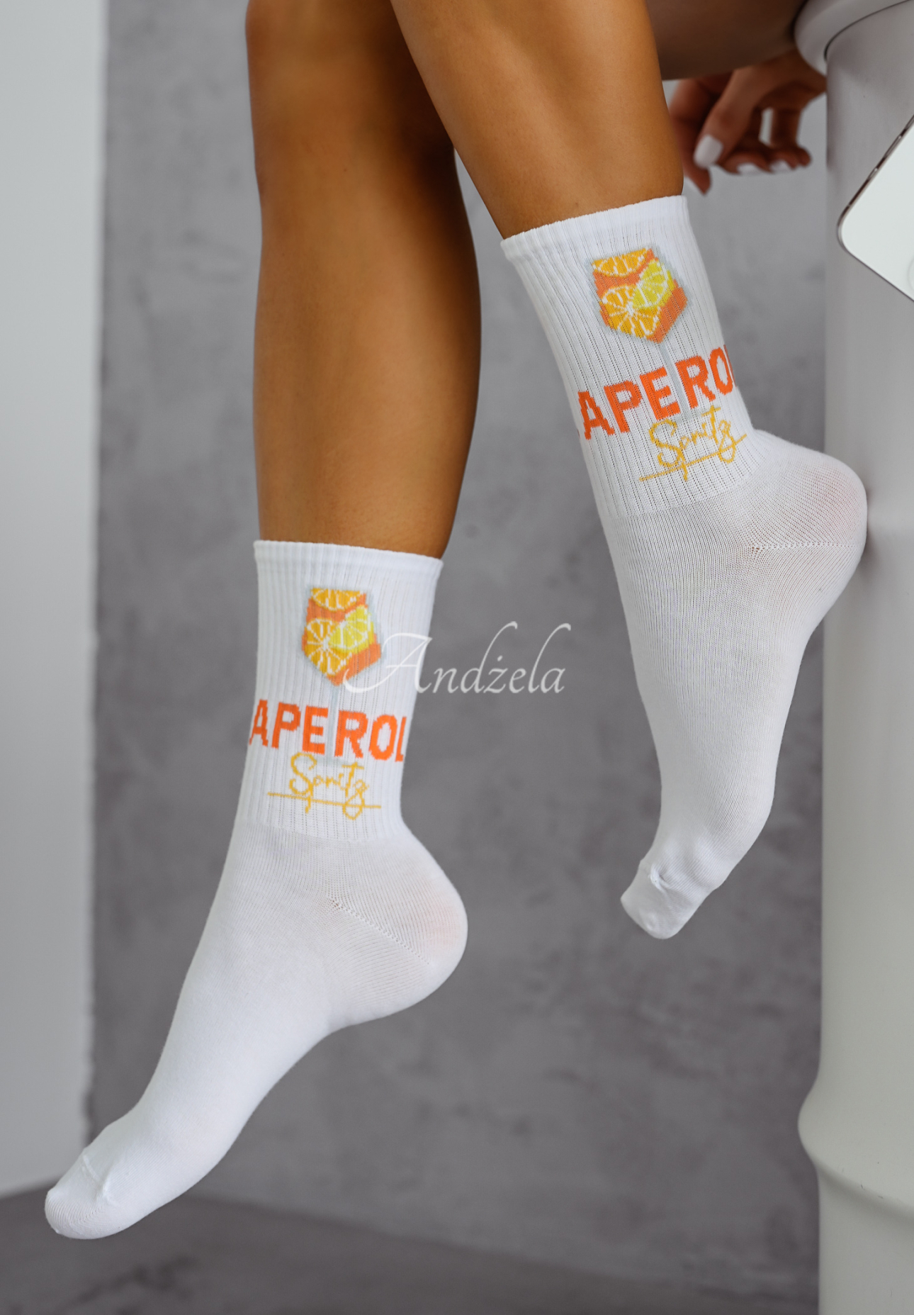 Lange Socken mit Schriftzügen Aperol Spritz Weiß