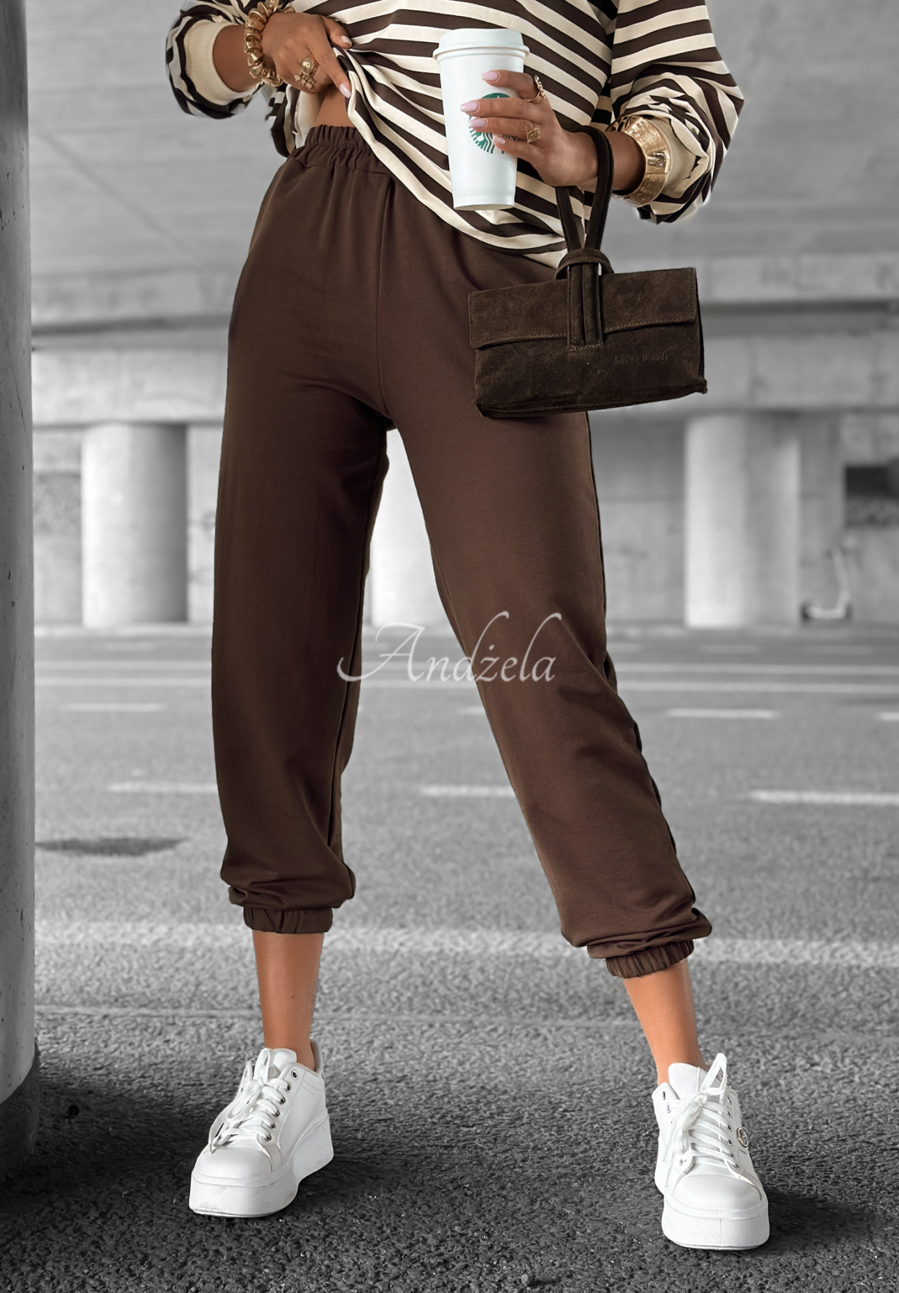 Trainingsanzug-Set: Sweatshirt und gestreifte Hose Low Battery Vanille-schokoladenbraun
