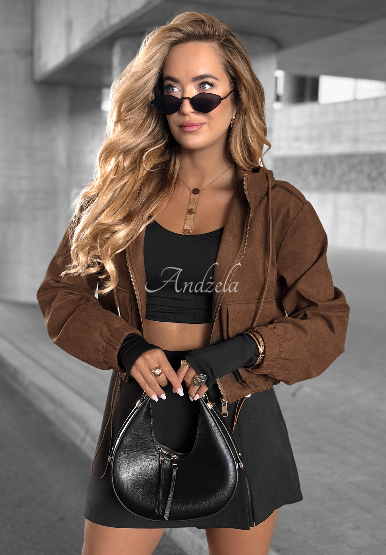 Kurze Wildlederjacke mit Kapuze Bad Mood Schokoladenbraun