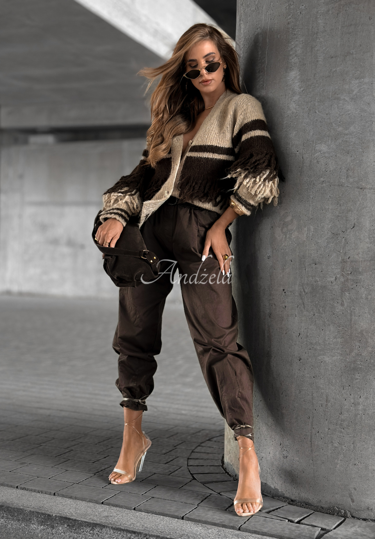 Kurzer Cardigan mit Fransen Misty Days beige-schokoladenbraun