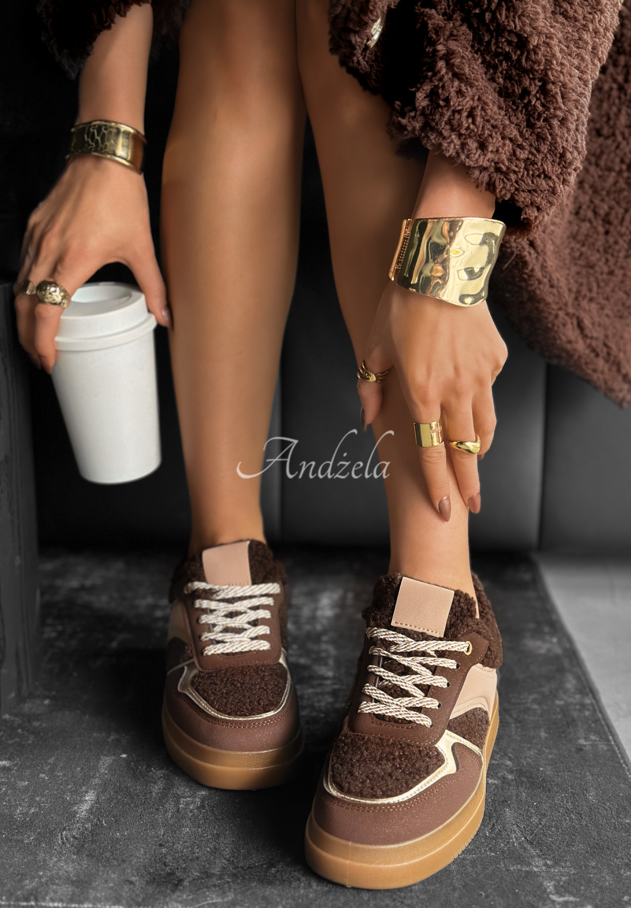 Sneaker mit Schaffellfutter Crispy Fall Schokoladenbraun