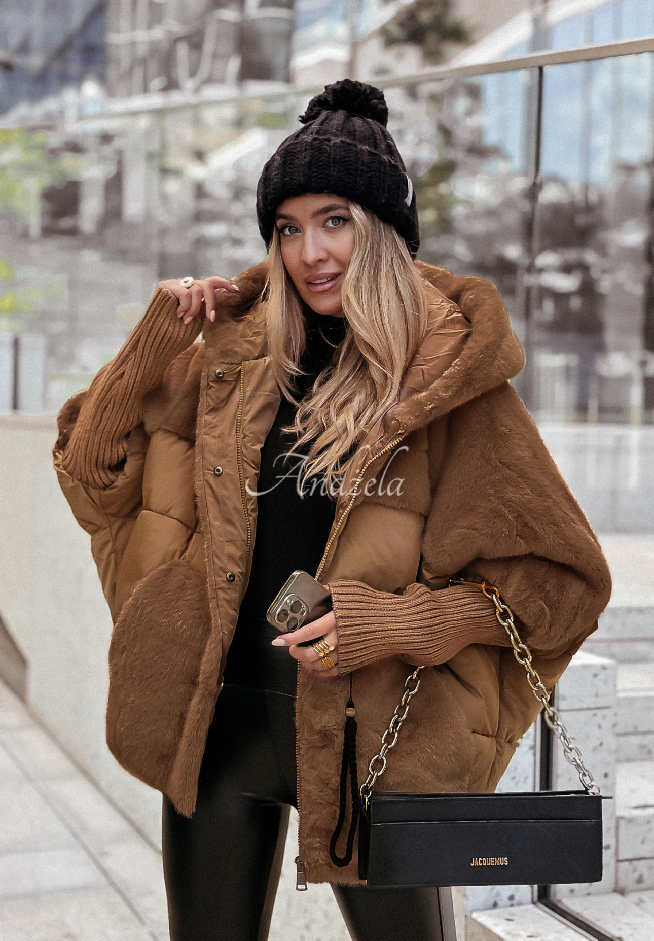 Gesteppte Jacke mit Fellimitat Snow & Pines Camel