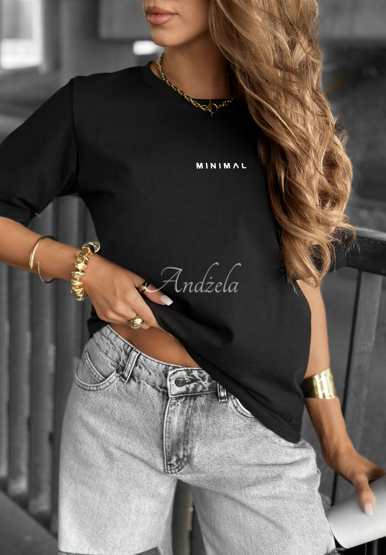 T-Shirt mit Aufschrift Minimal Schwarz