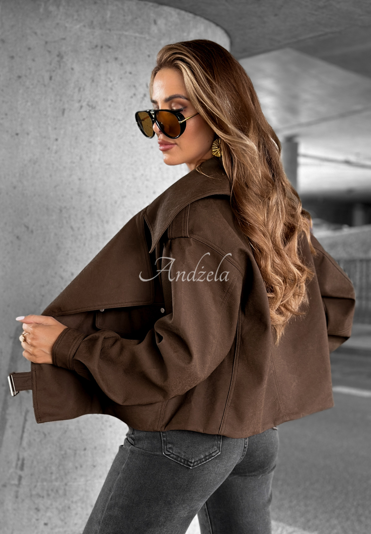 Kurze Bikerjacke Find Myself Schokoladenbraun