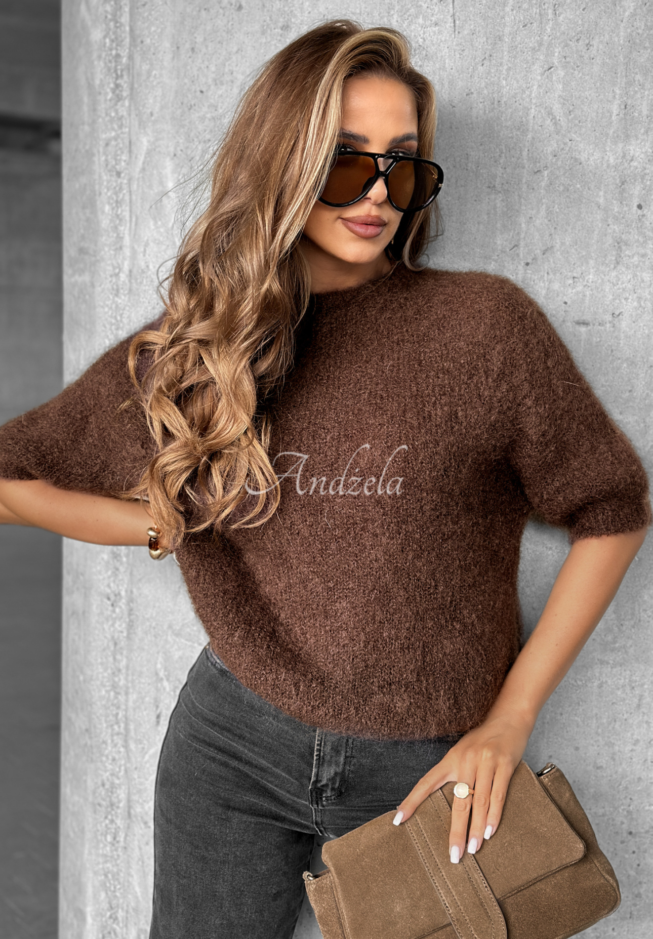 Weicher Mohairpullover One More Hug Schokoladenbraun