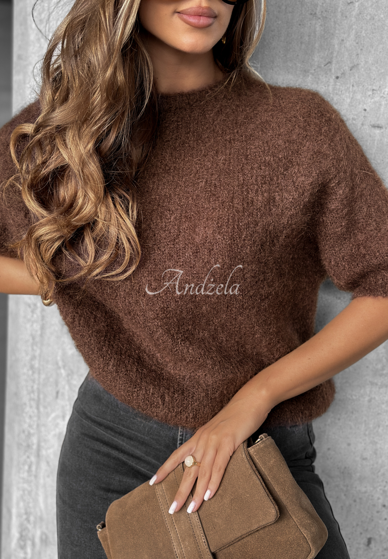 Weicher Mohairpullover One More Hug Schokoladenbraun