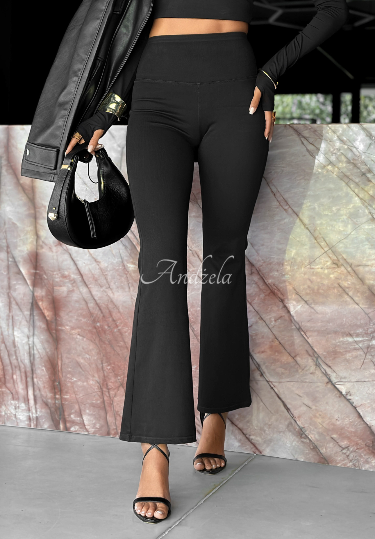 Ausgestellte Leggings No More Waiting Schwarz