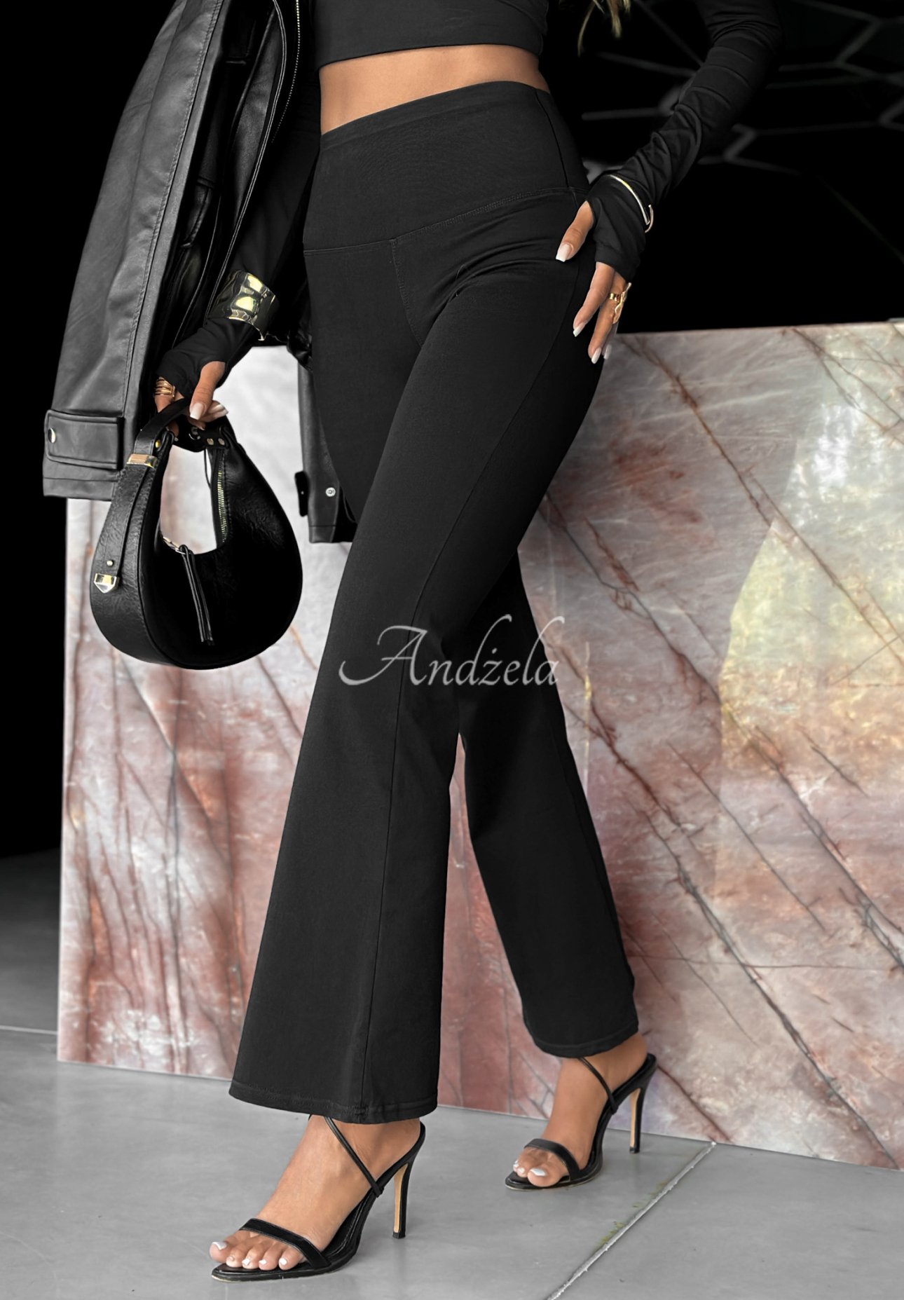 Ausgestellte Leggings No More Waiting Schwarz