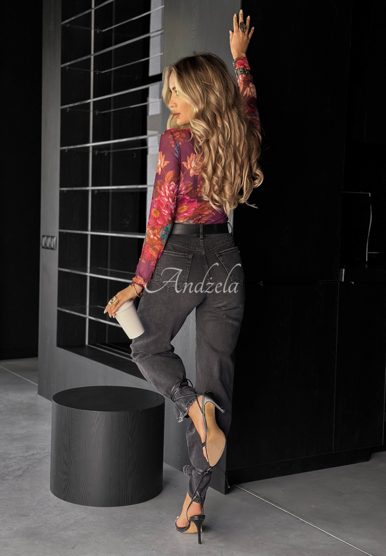 Netz-Body mit Blumenmuster Out Of Reach burgunderrot-rosa