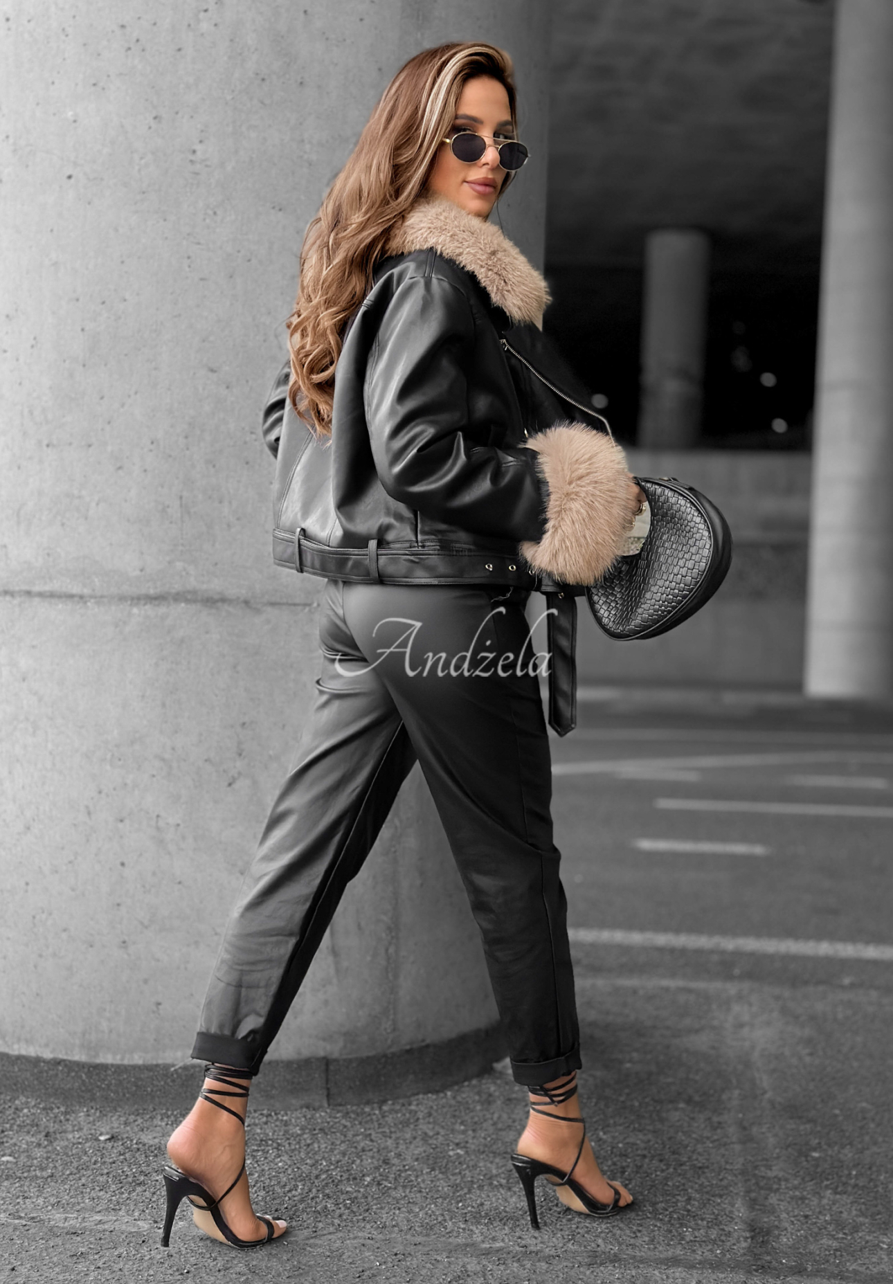 Kurze Leder-Bikerjacke mit Fell The Woodlands Schwarz