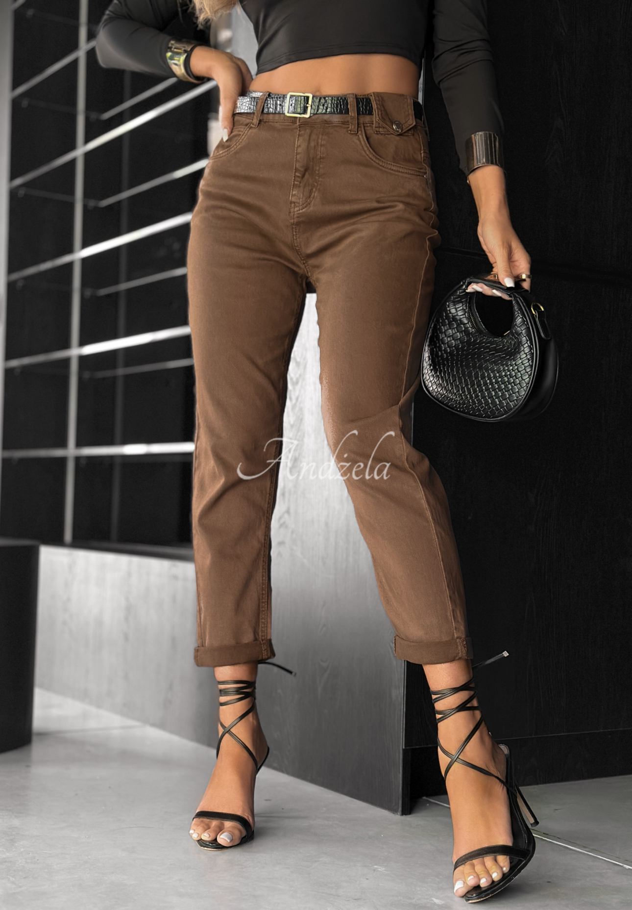 Jeans mit Gürtel Out Of Context Camel