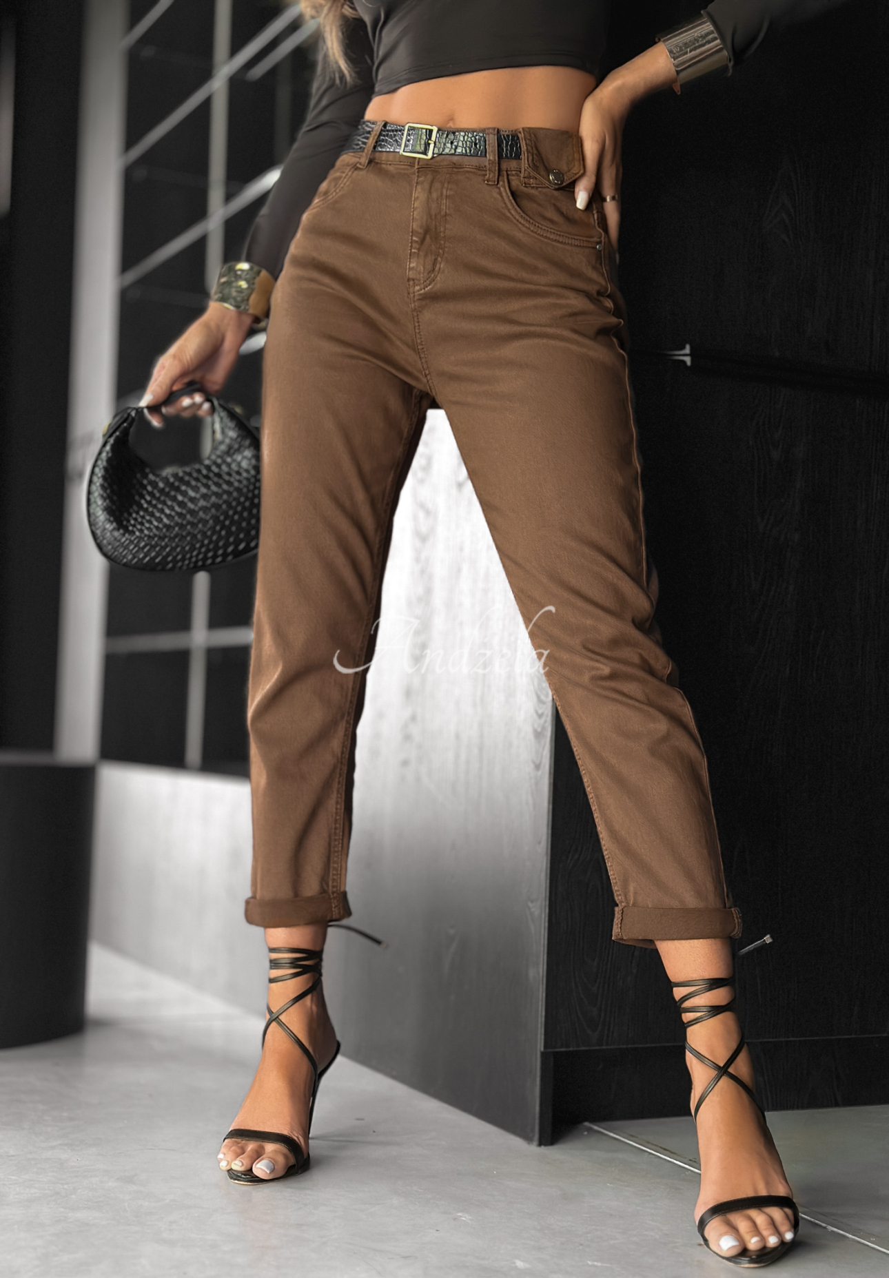 Jeans mit Gürtel Out Of Context Camel