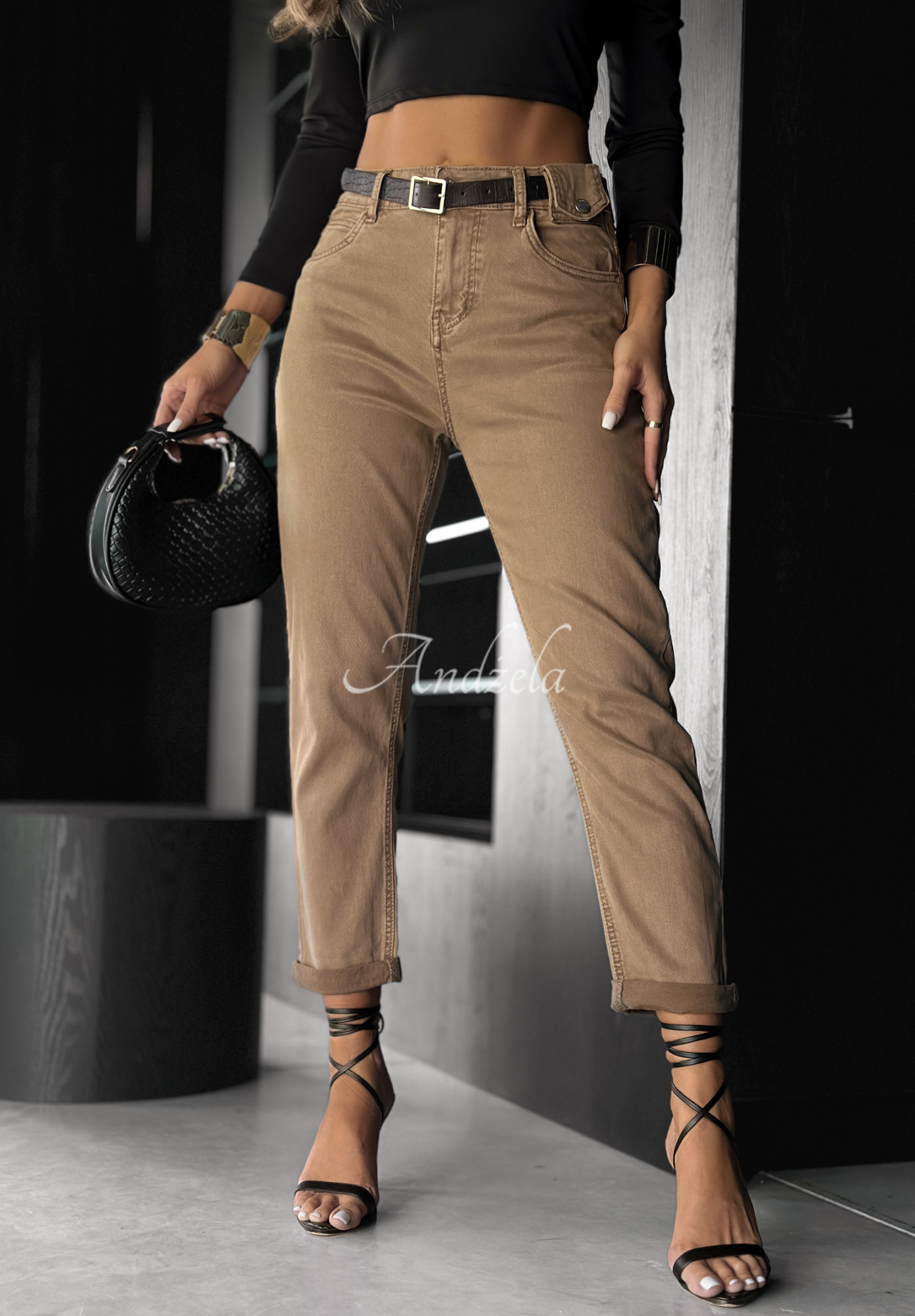 Jeans mit Gürtel Out Of Context Camel